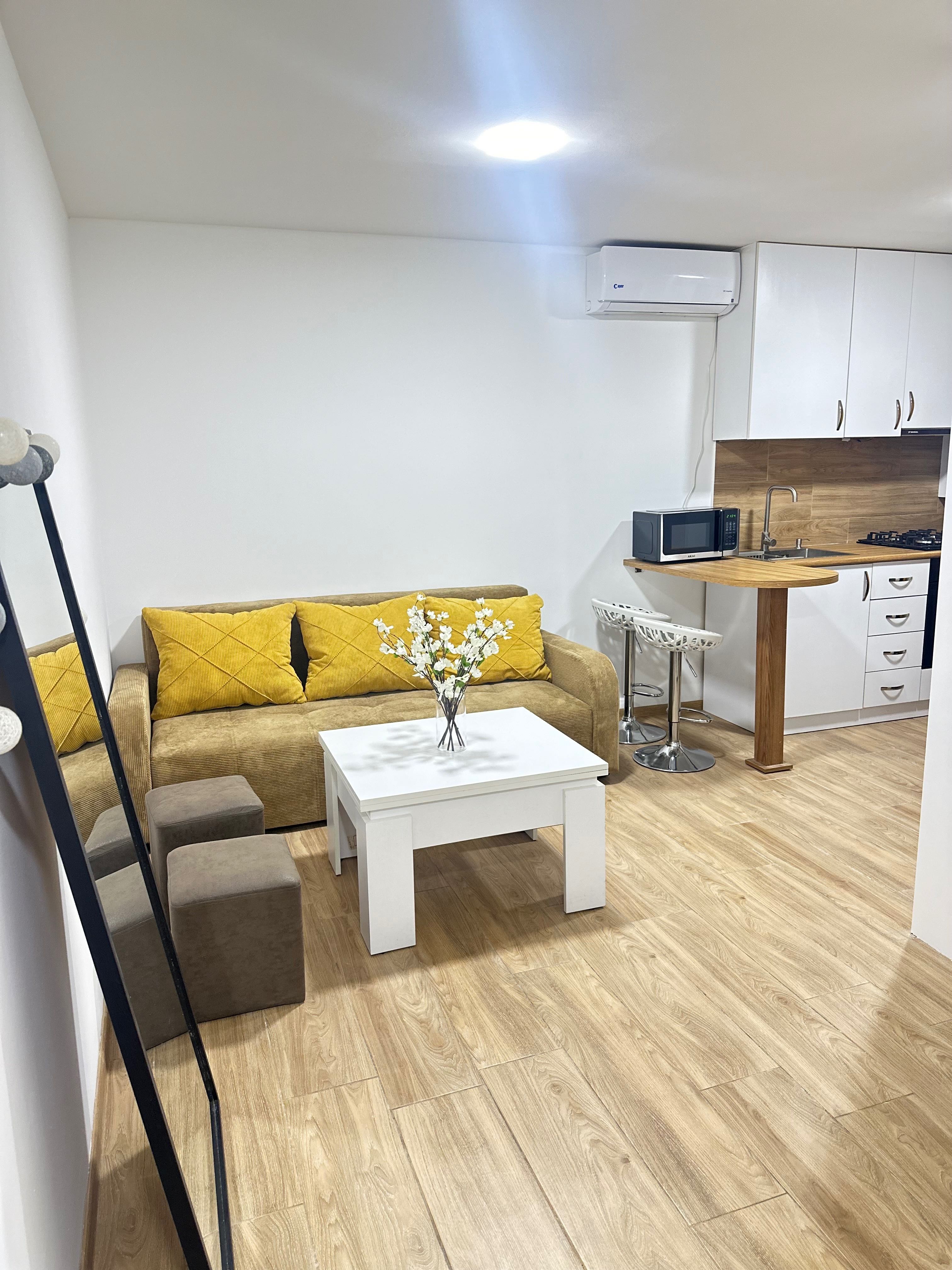 3 room Flat For Rent. Districts of VazhaPshavela , 600 30069468