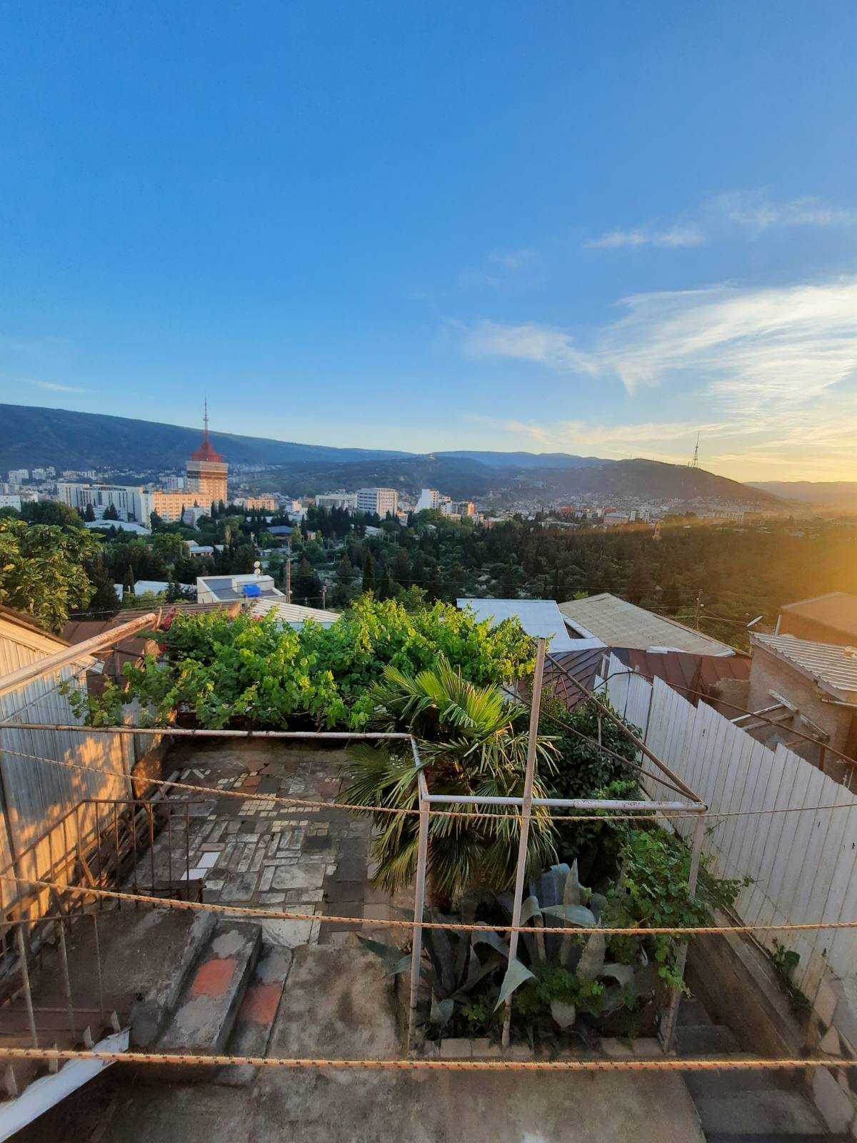 6 Room Private House For Sale view 1