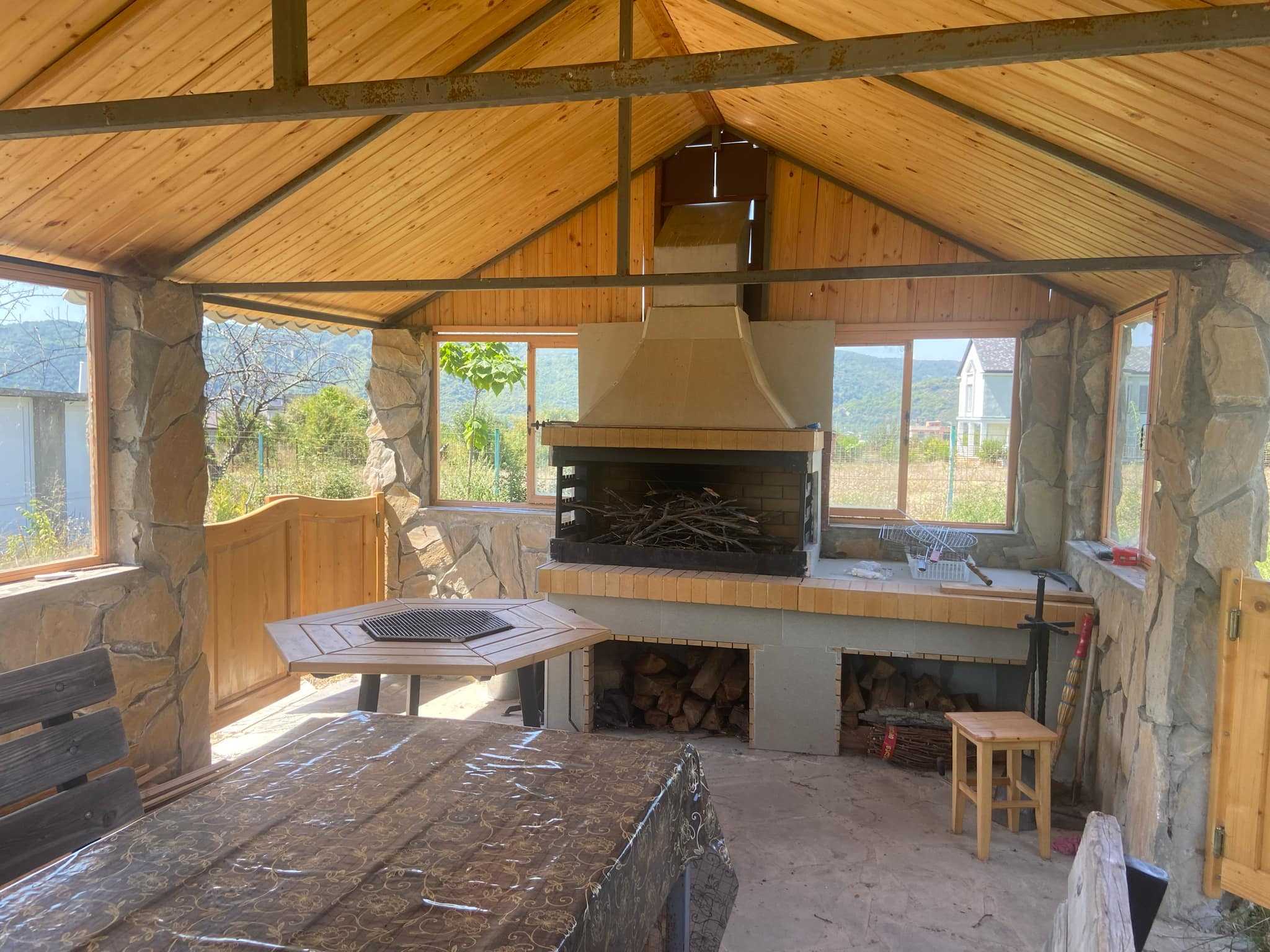 6 Room Private House For Sale view 12