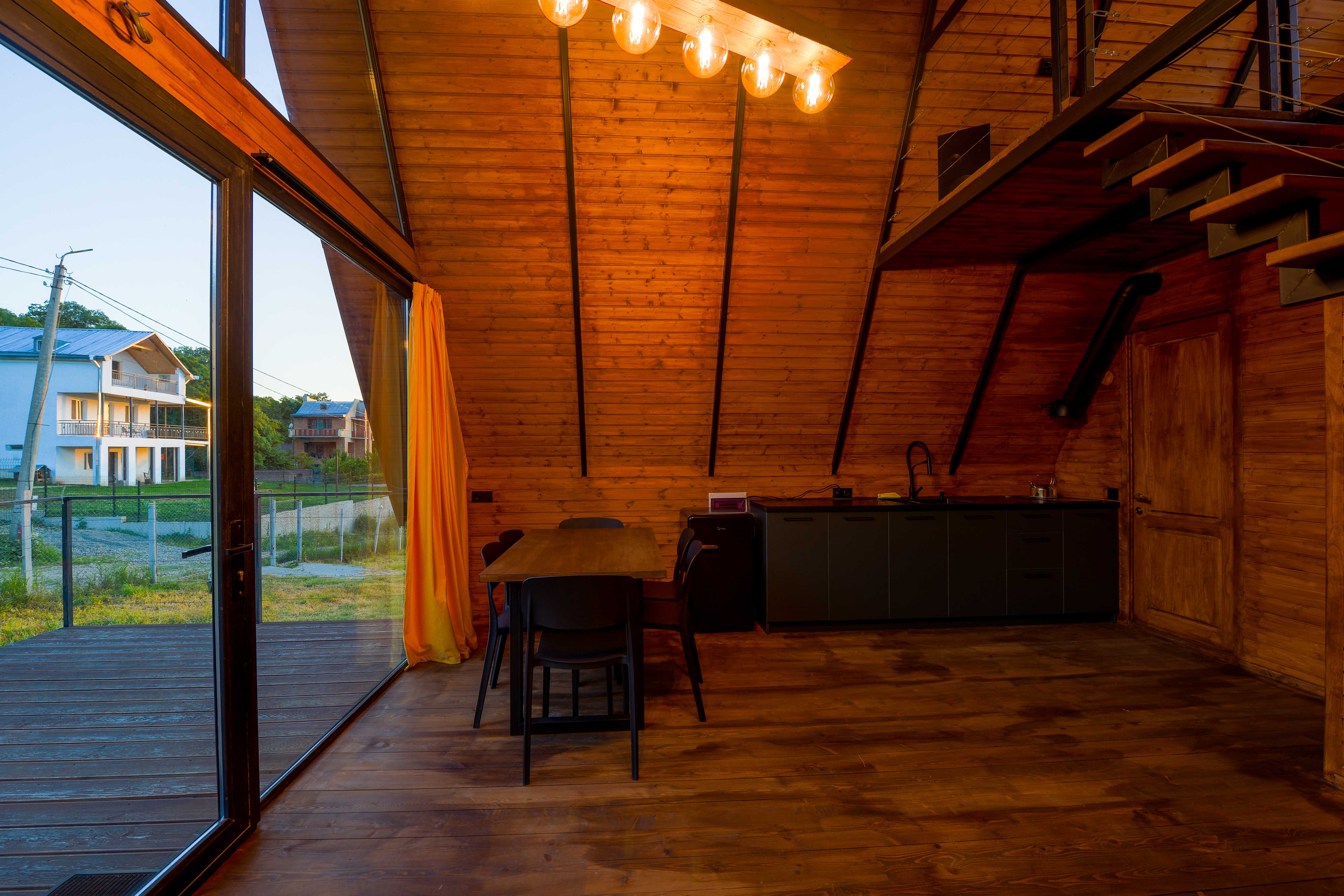 6 Room Summer Cottage For Sale view 8
