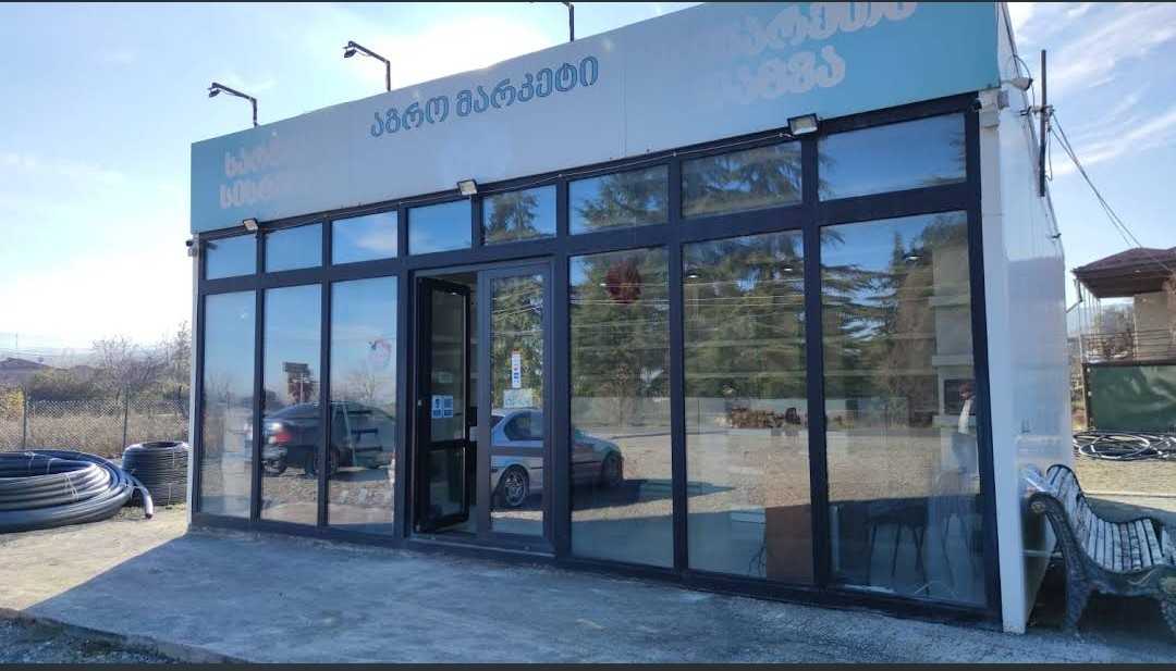 ქირავდება კომერციული ფართი ახაშენში