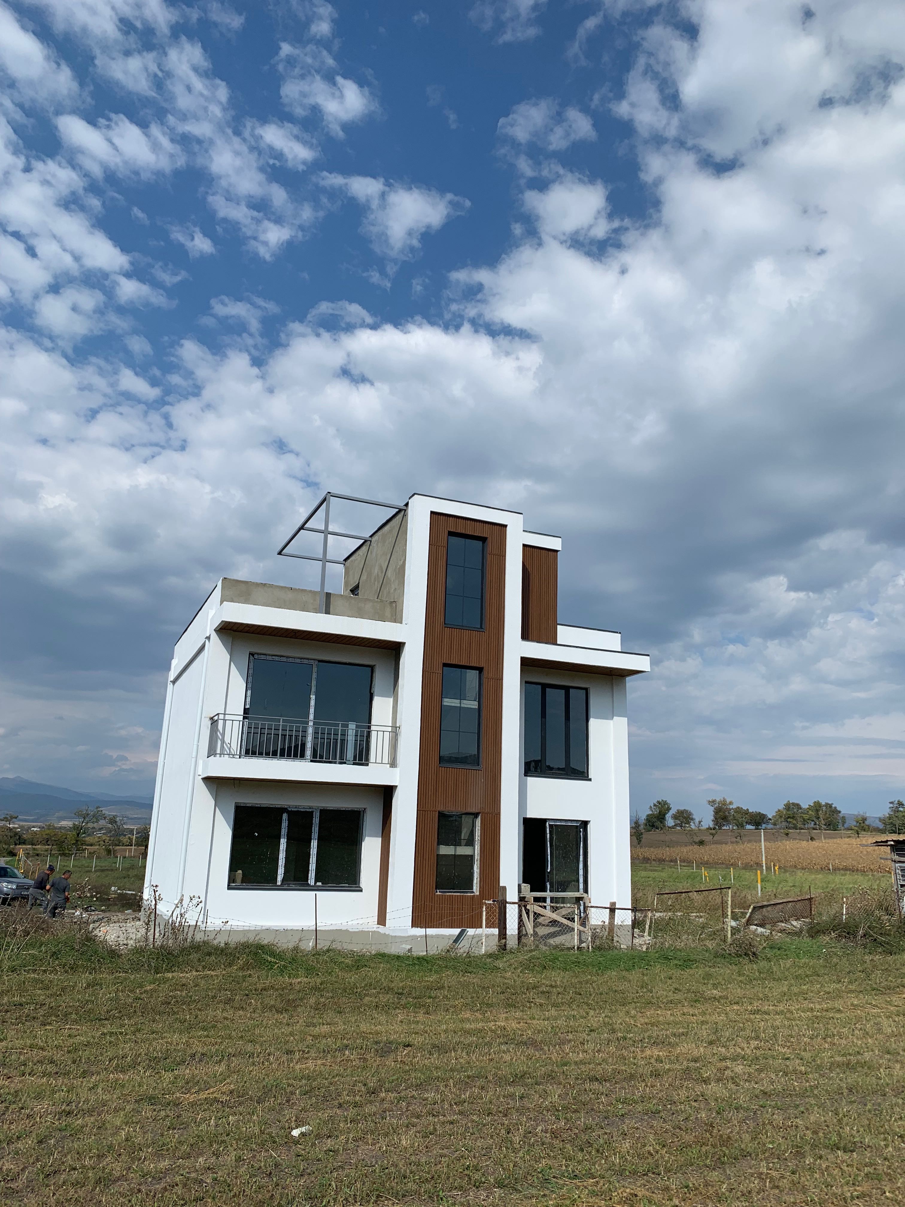 5 Room Private House For Sale view 4