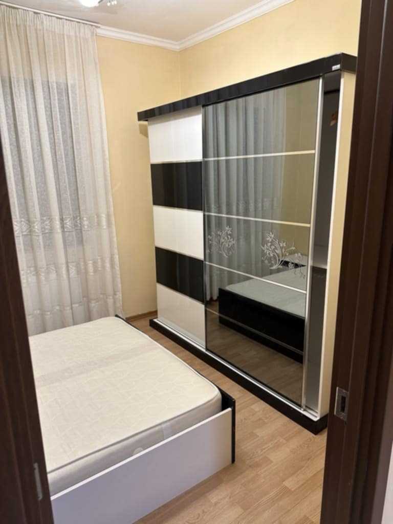 5 Room Private House For Rent. Isani view 3