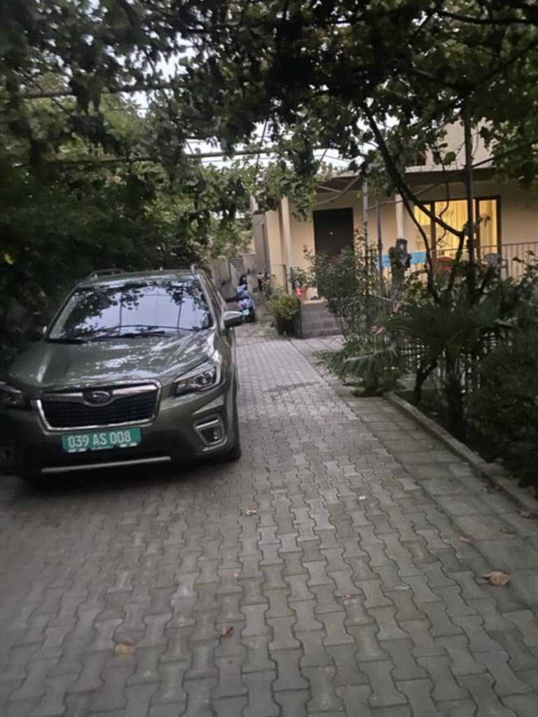 5 Room Private House For Rent. Isani view 4