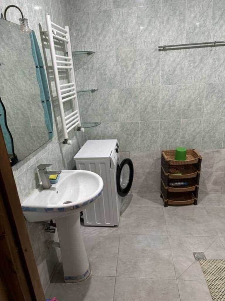 5 Room Private House For Rent. Isani view 9