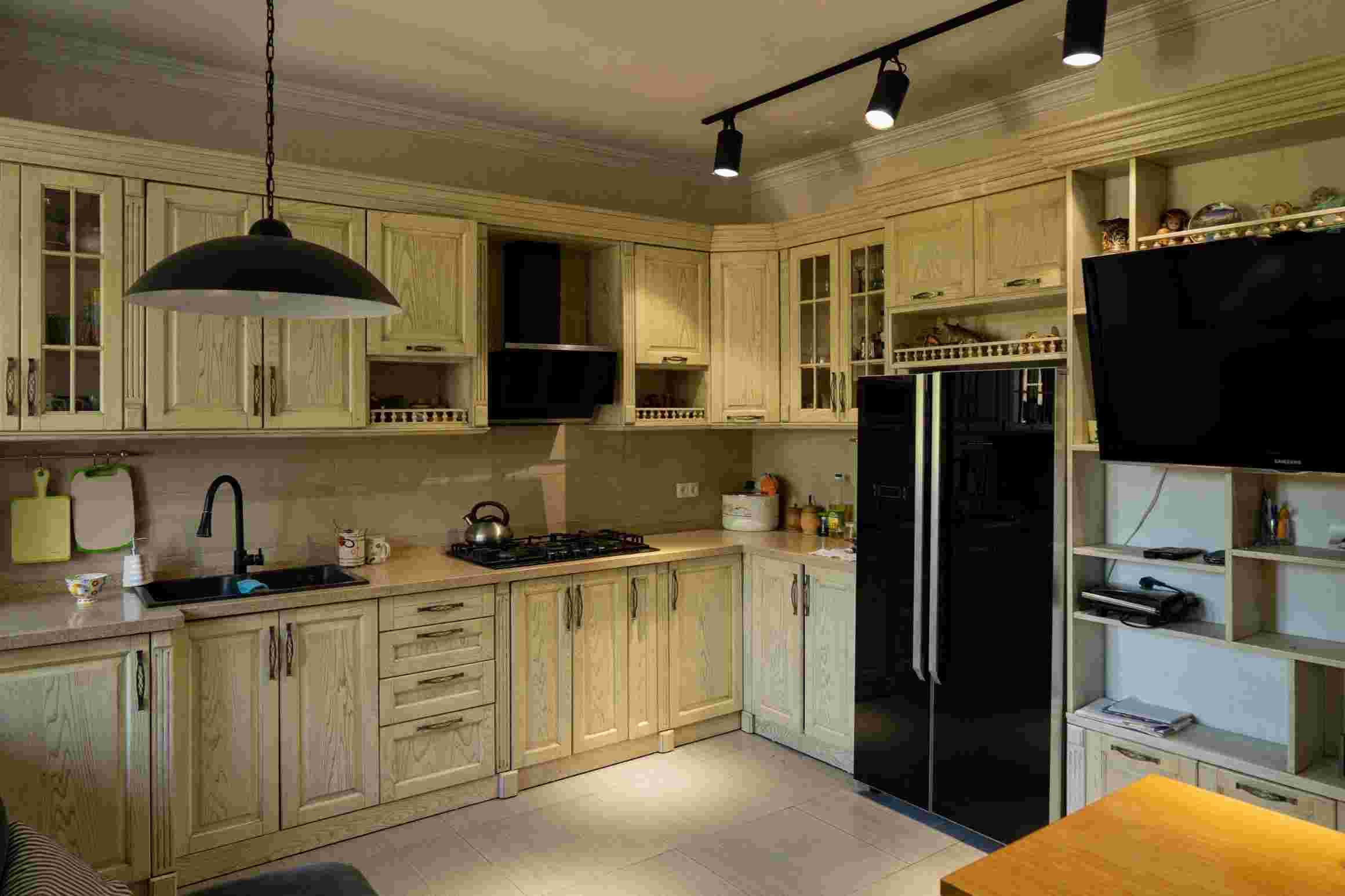 8 Room Private House For Rent. Ortachala view 23