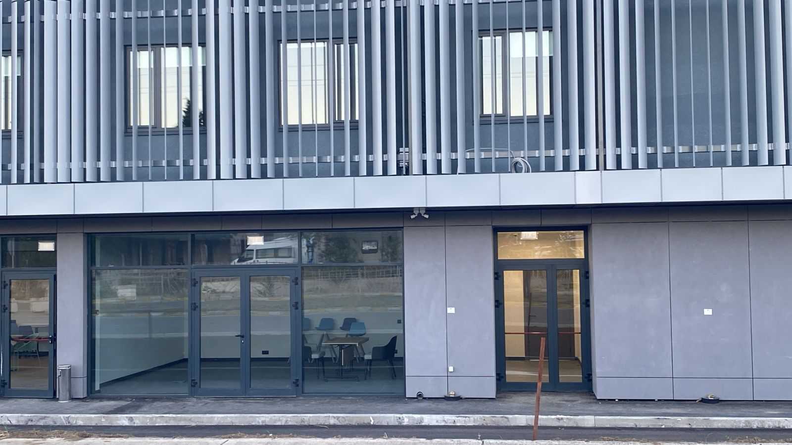 Store-Industrial Property For Rent. Airport Village view 6