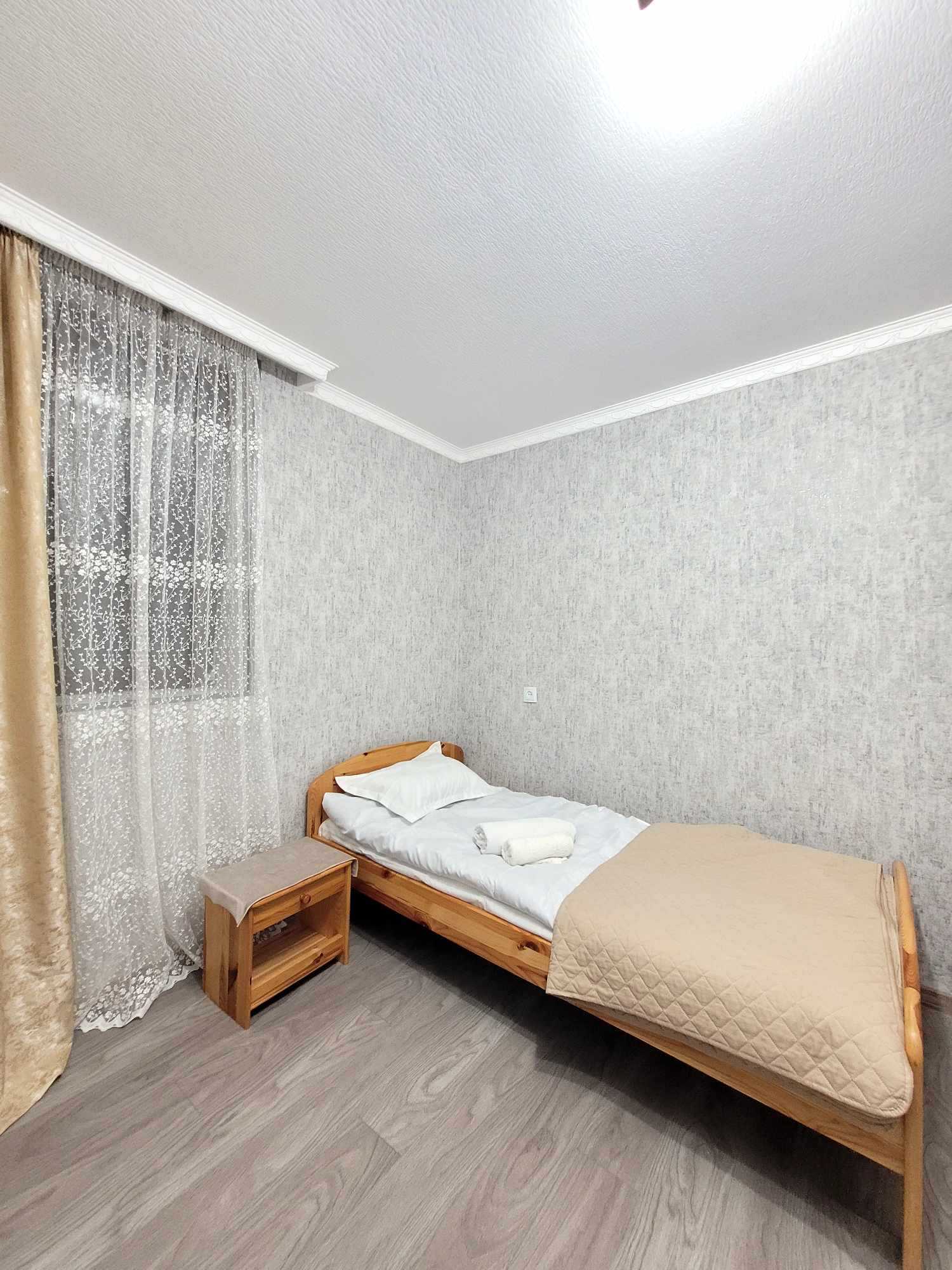 3 Room Private House Daily Rent. Telavi view 5
