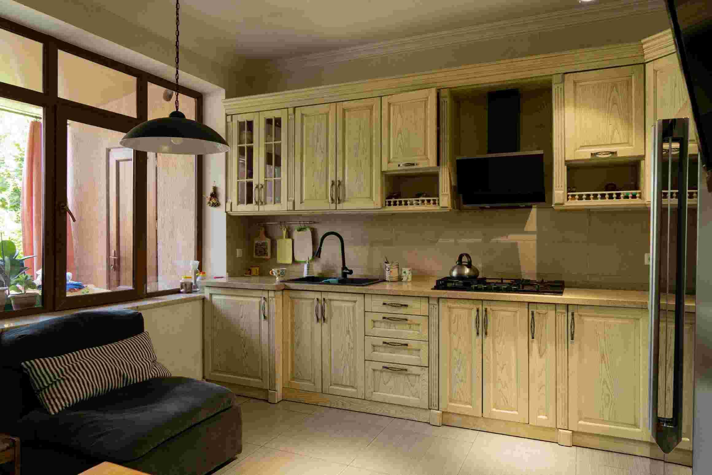 8 Room Private House For Rent. Ortachala view 22