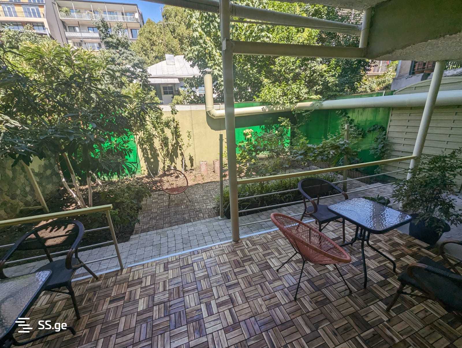 Garage For Rent. Vake view 6