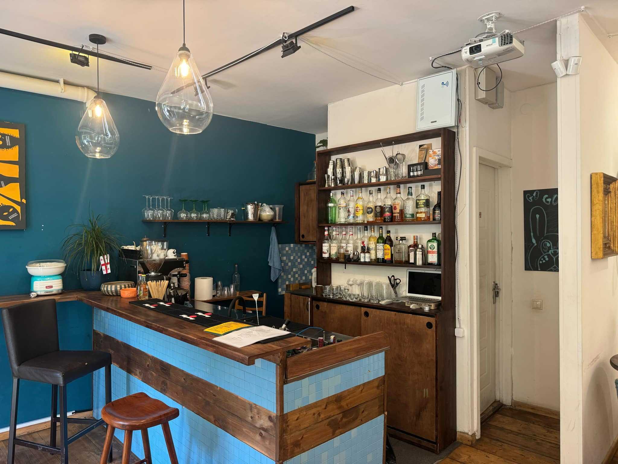 Food Object For Rent. Sololaki view 1