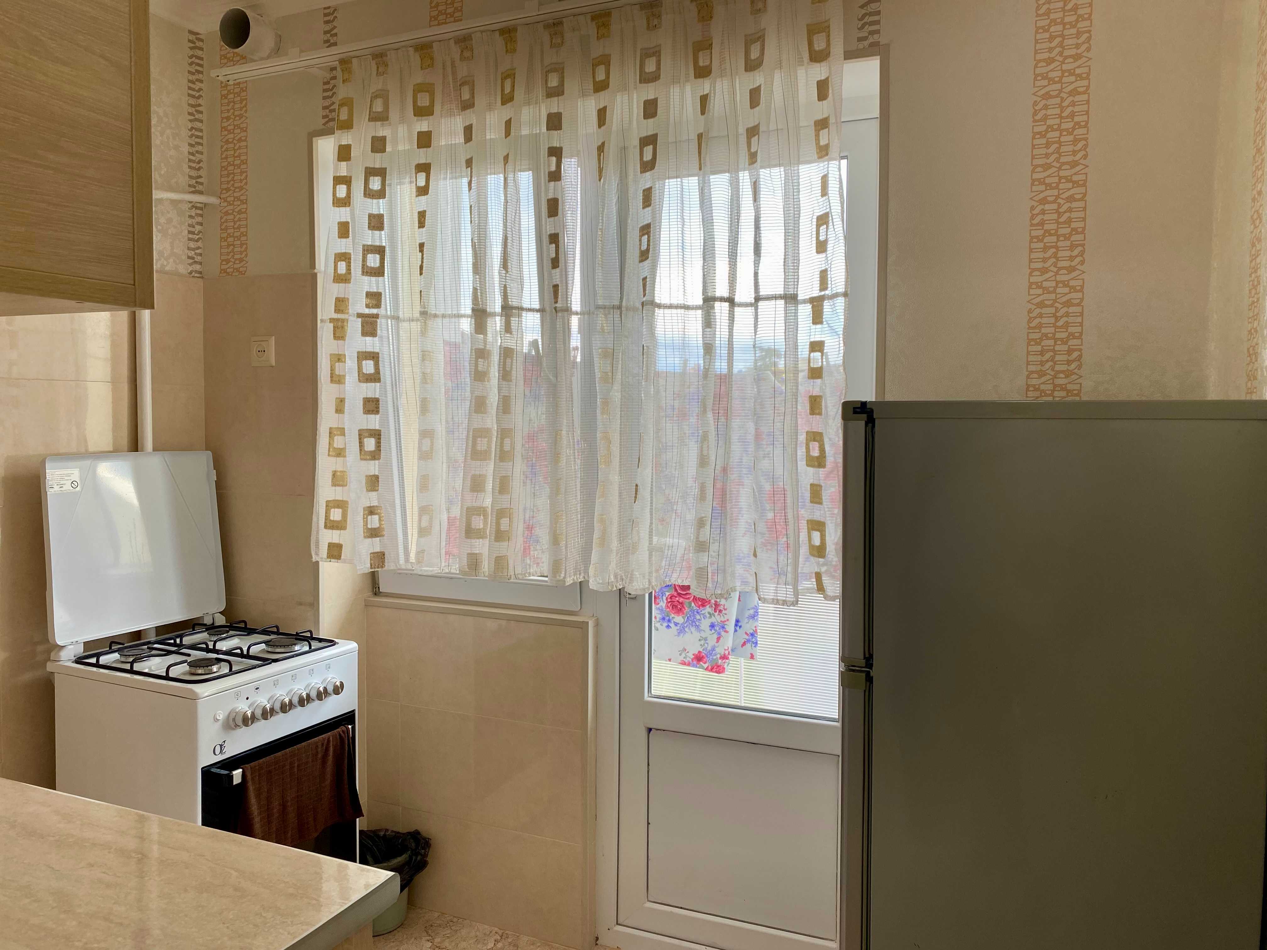 2 Room Flat Daily Rent. Kutaisi view 3