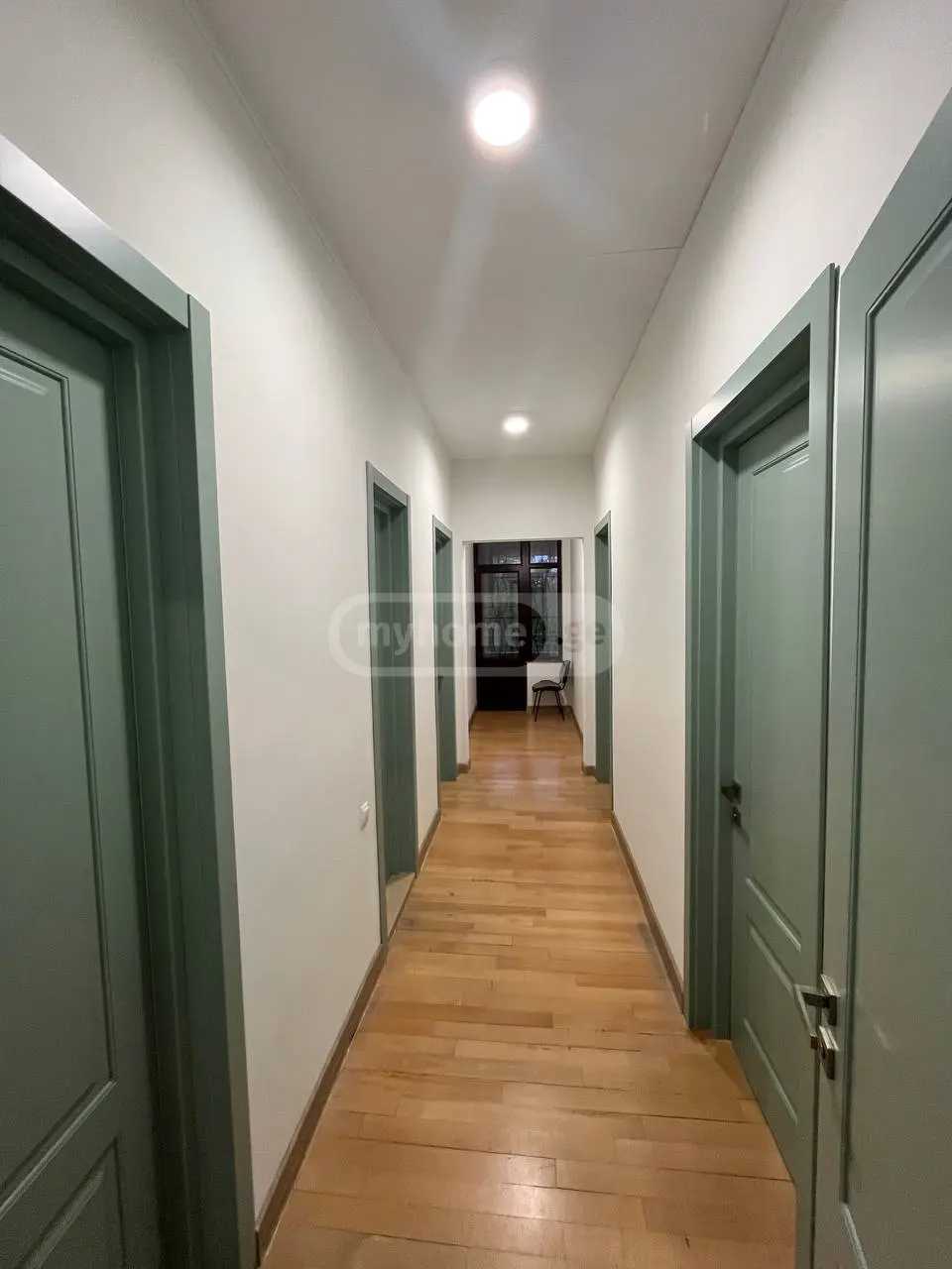 Office For Rent. Chugureti view 1