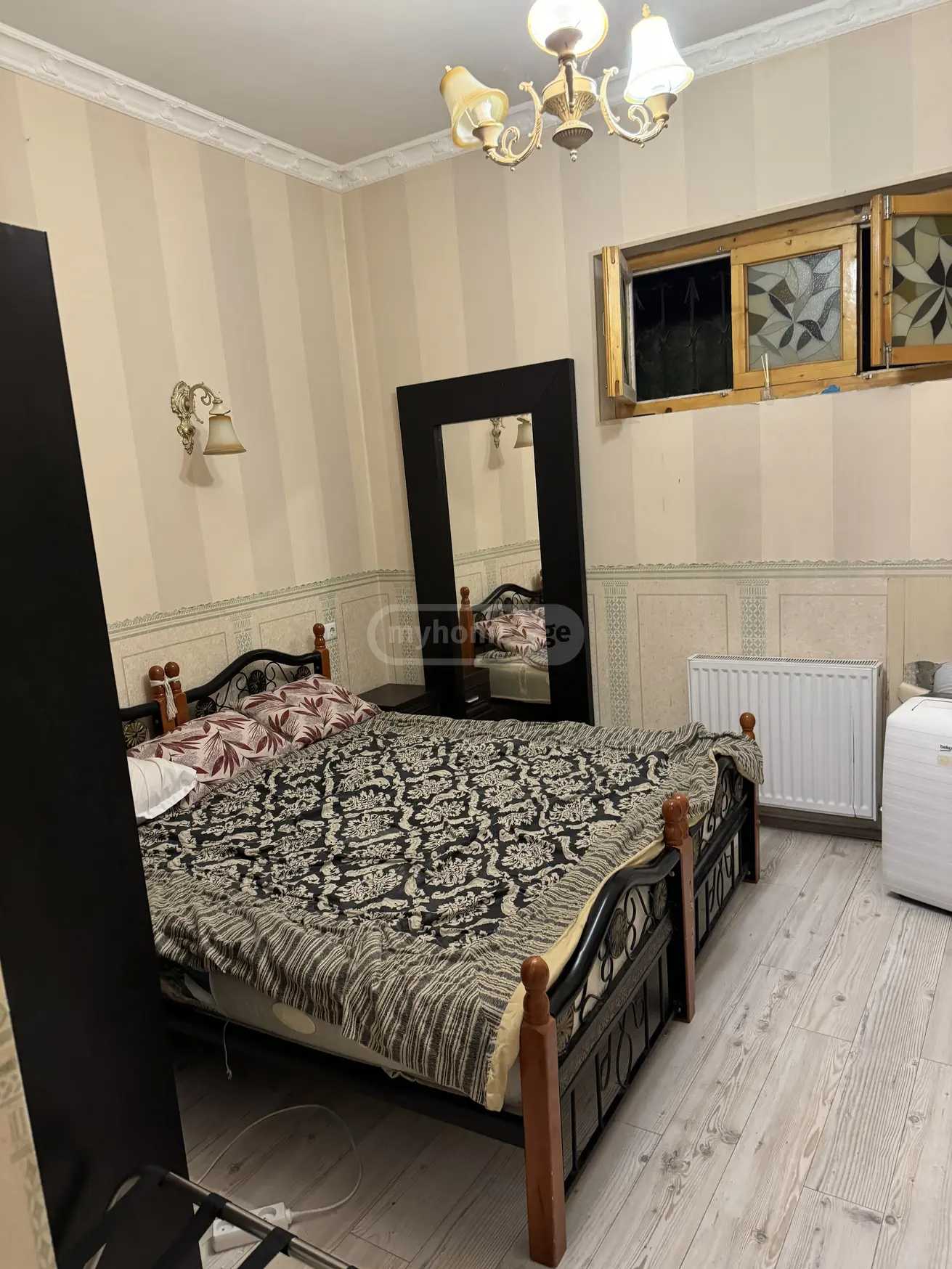 4 Room Flat For Rent. Sololaki view 6