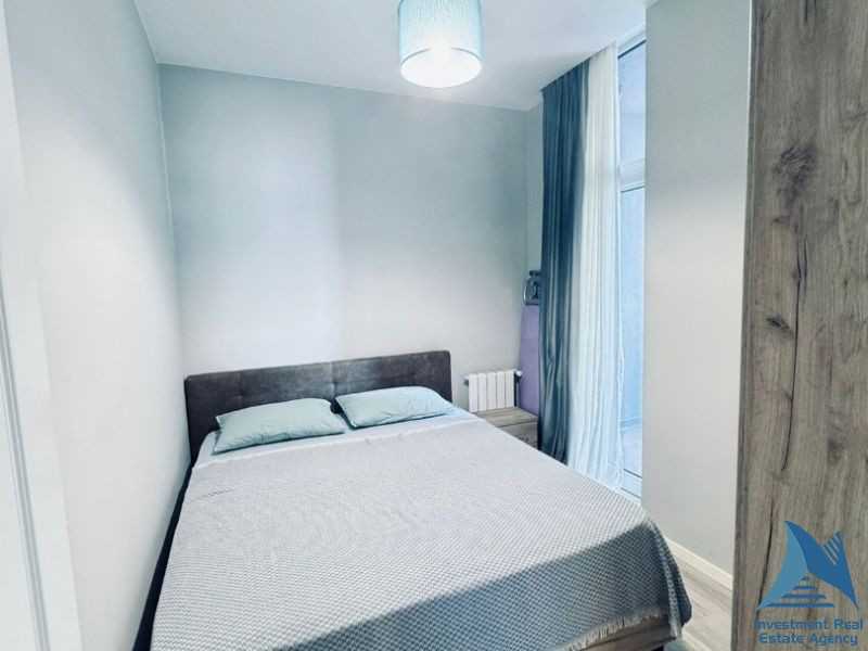 3 Room Flat For Sale view 2