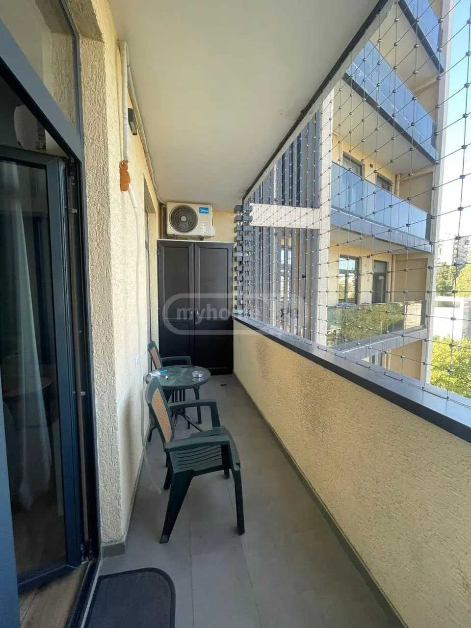 3 Room Flat For Rent. Vera view 8