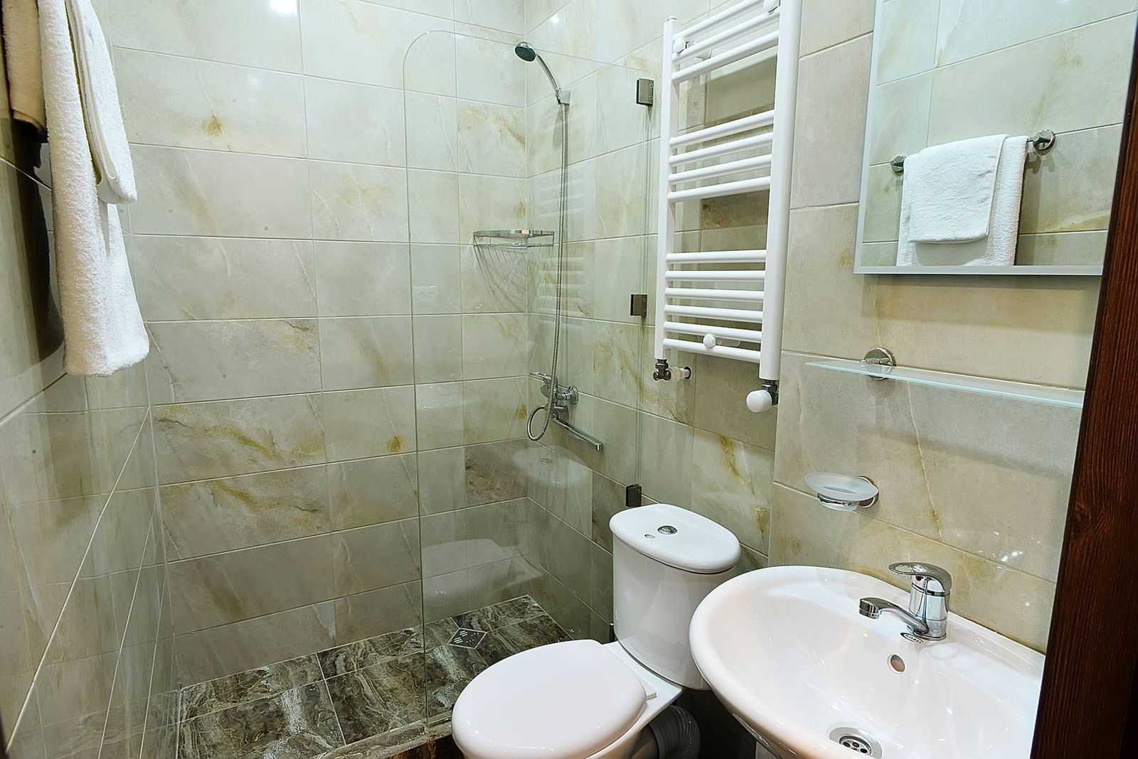 9 Room Hotel For Rent. Vake, 6 of 9