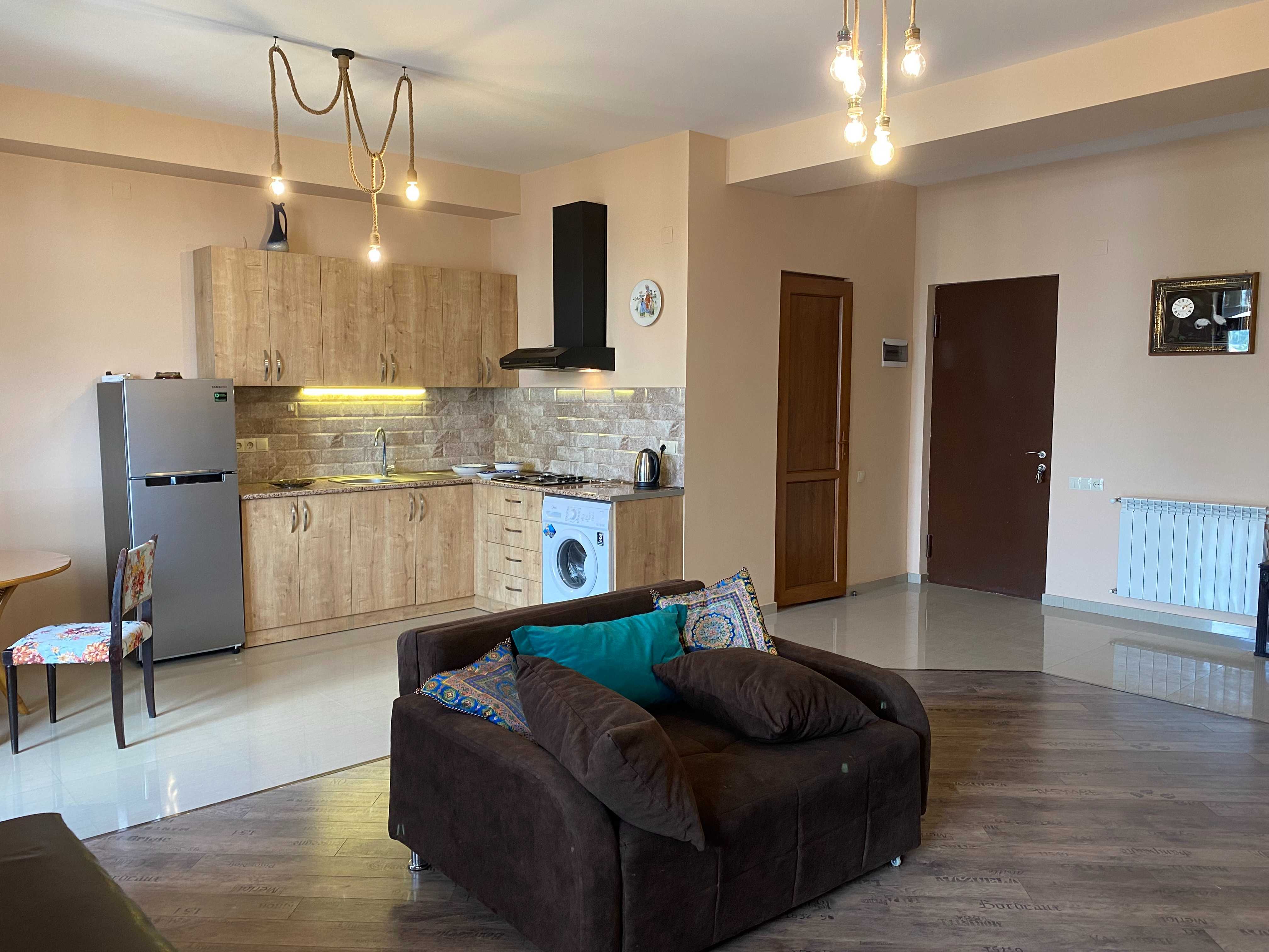 2 Room Flat For Rent. Avlabari view 1