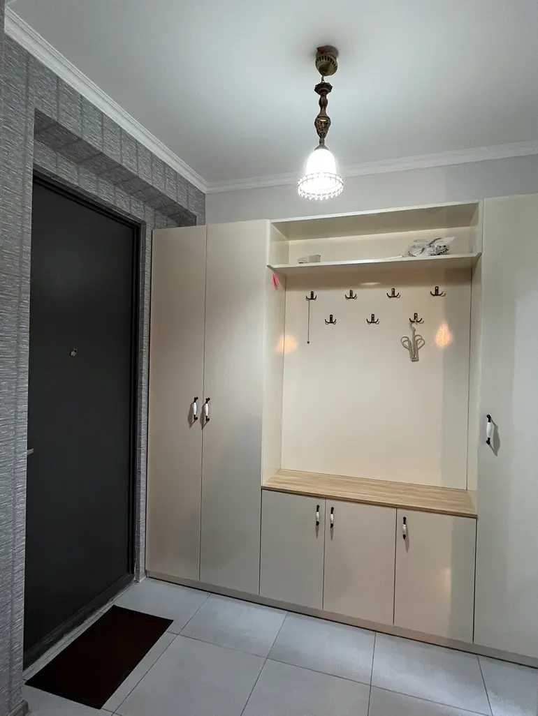 2 Room Flat For Rent. Avchala view 8
