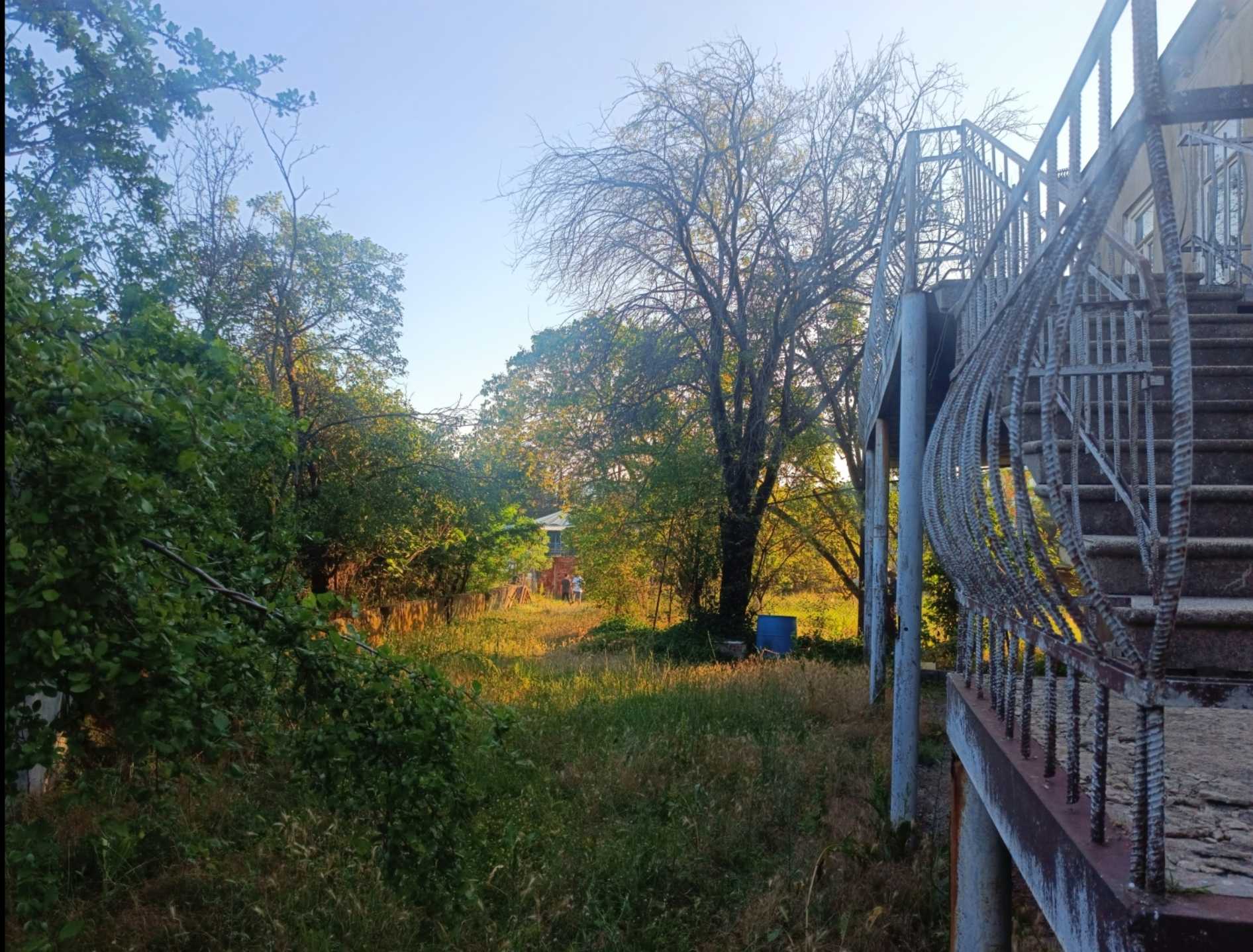 10 Room Private House For Sale view 5