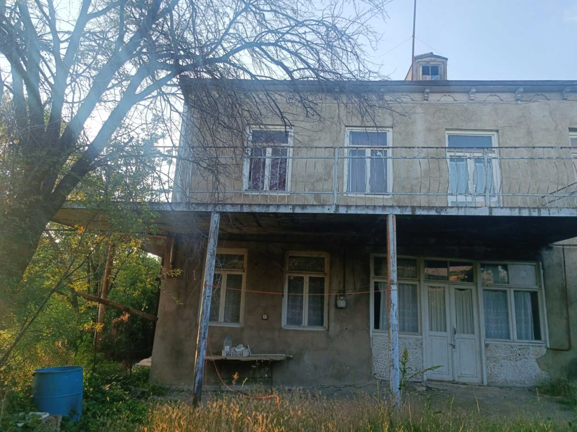 10 Room Private House For Sale view 7