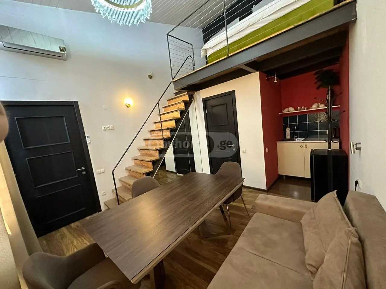 8 Room Hotel For Rent. Chugureti view 8