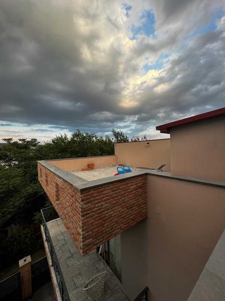 6 Room Private House For Rent. Mtatsminda, 4 of 12