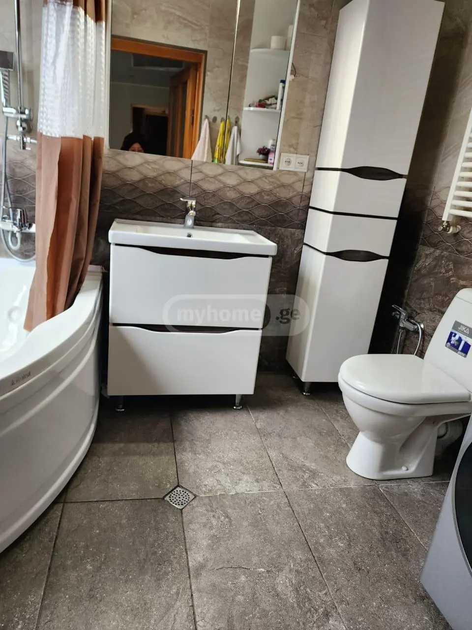 3 Room Flat For Rent. Mtatsminda view 7