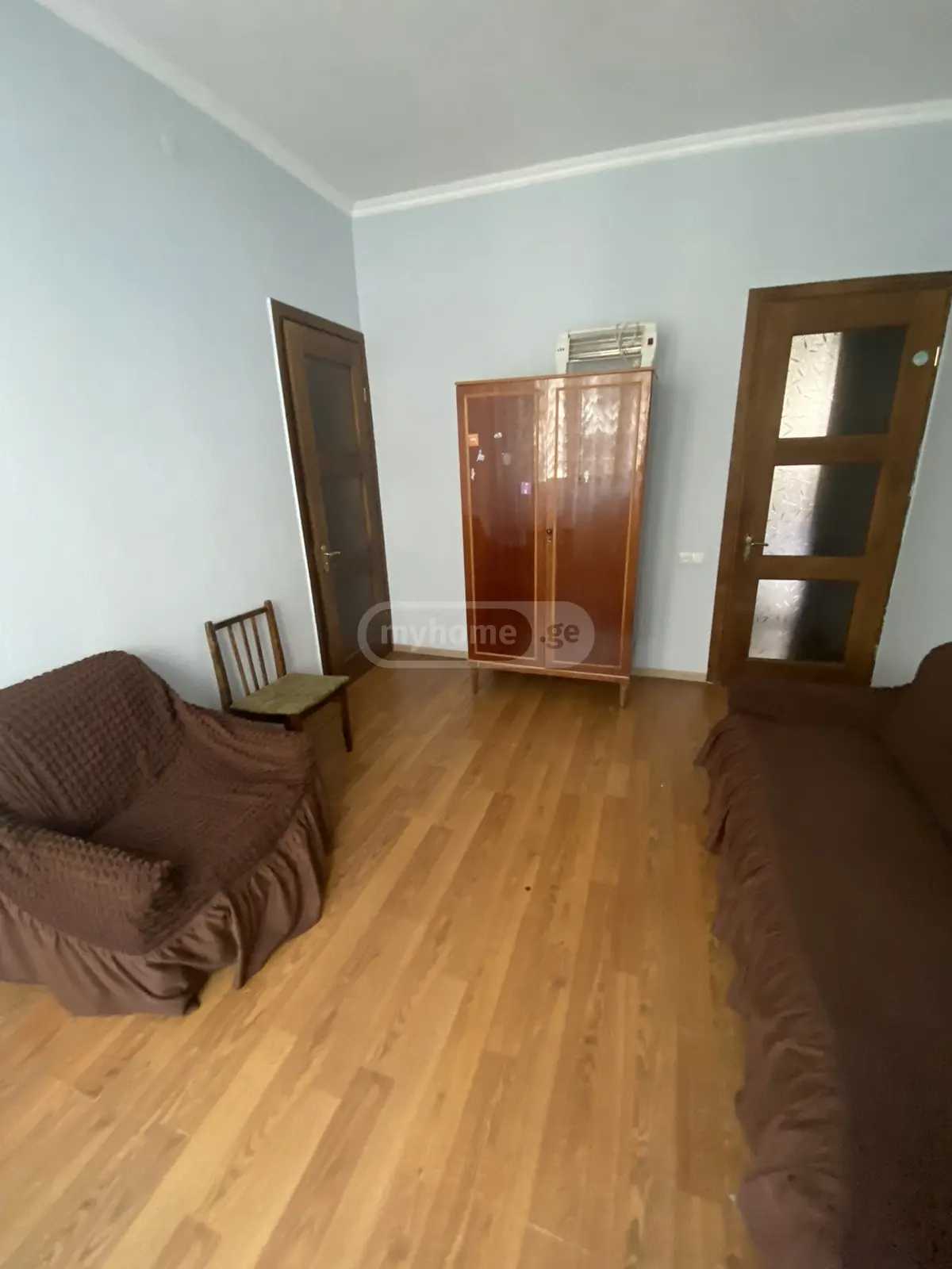 1 room Flat For Rent. Saburtalo , 700 Lari 30449674 ss.ge