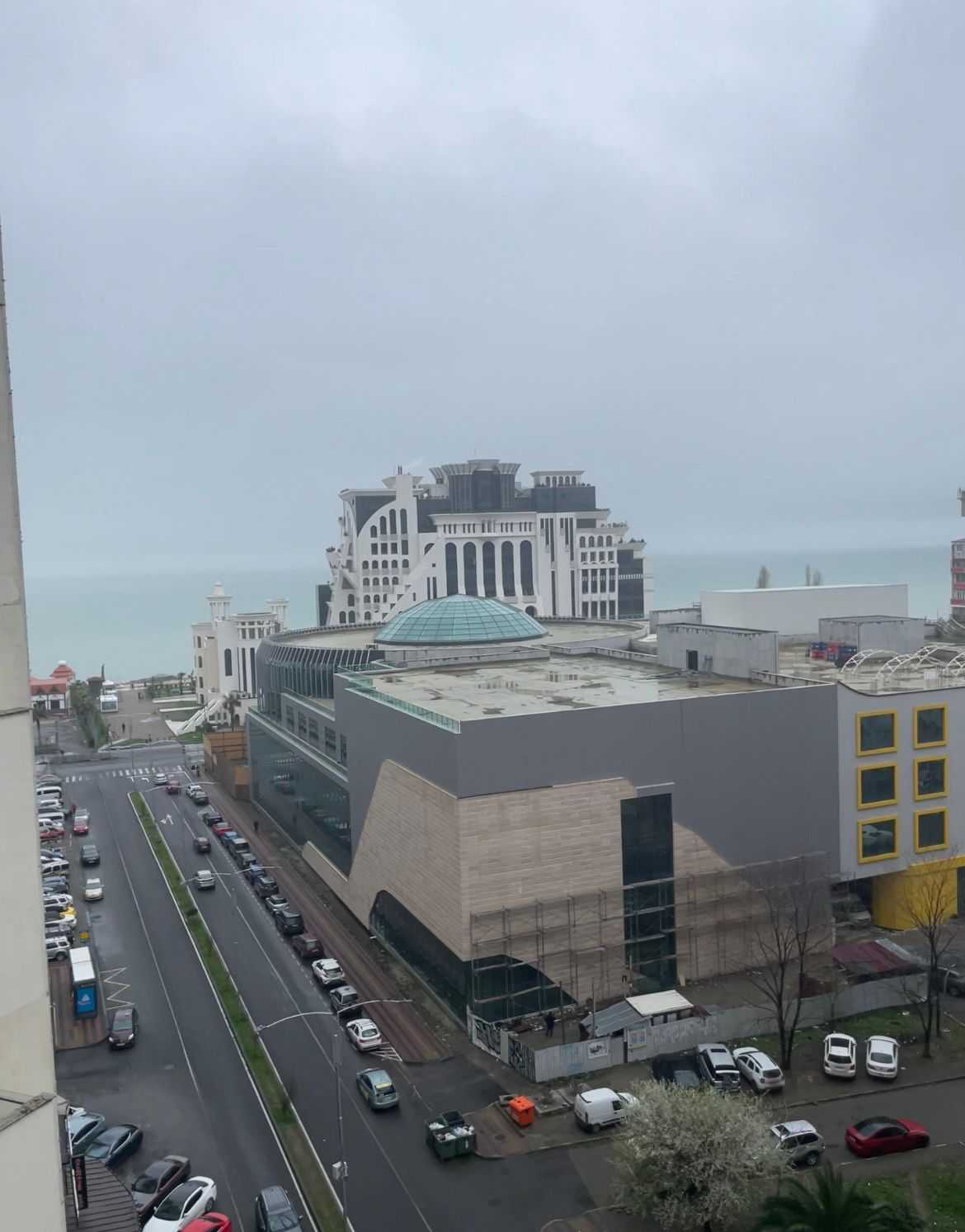 3 Room Flat For Rent. Batumi view 2
