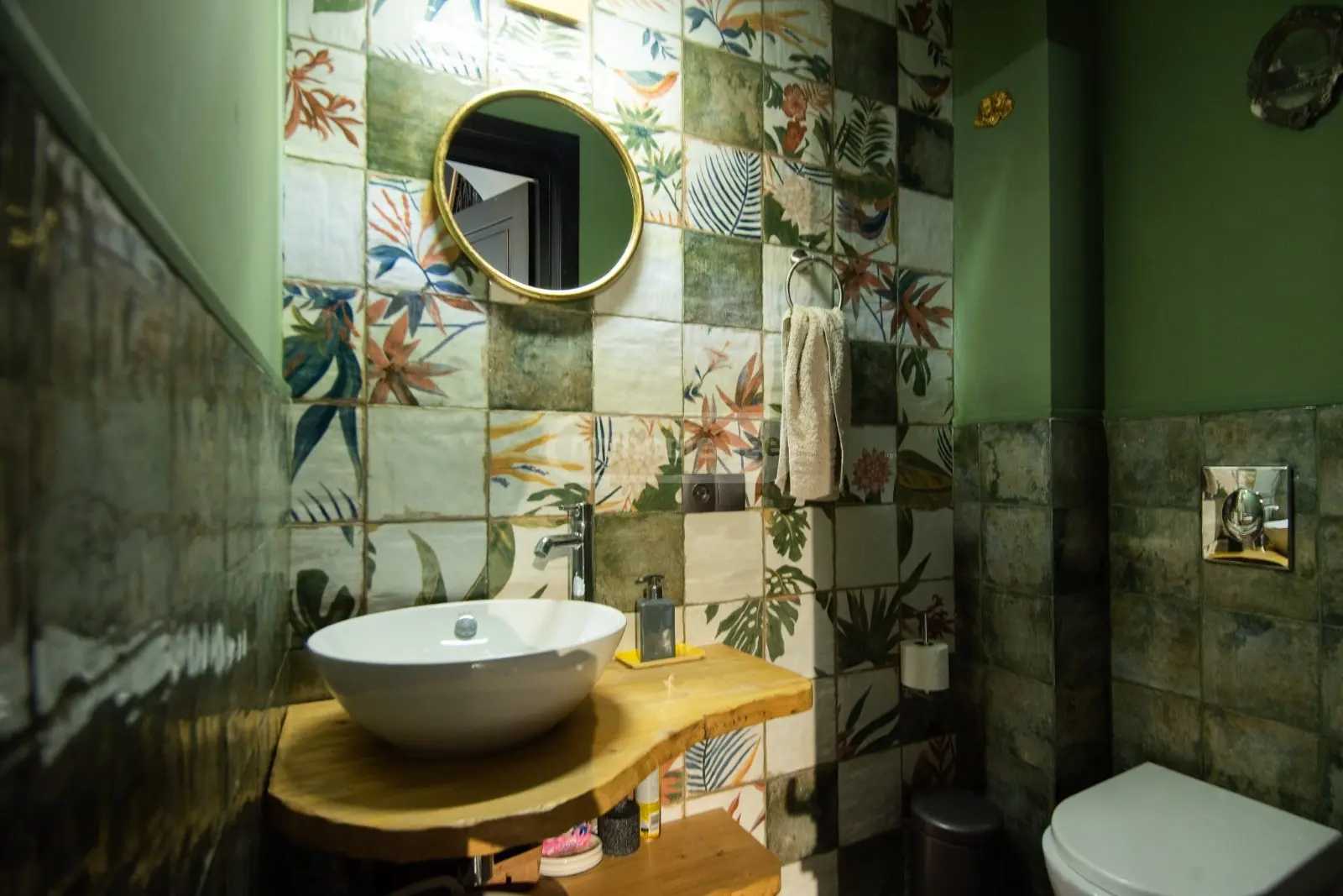 6 Room Private House For Rent. Mtatsminda, 9 of 12