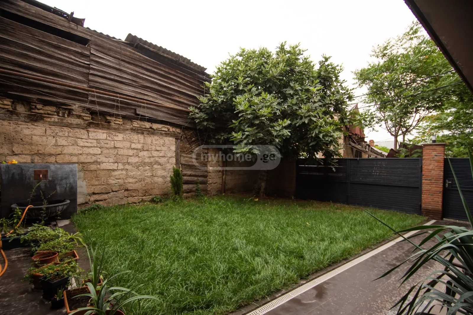 6 Room Private House For Rent. Mtatsminda, 10 of 12