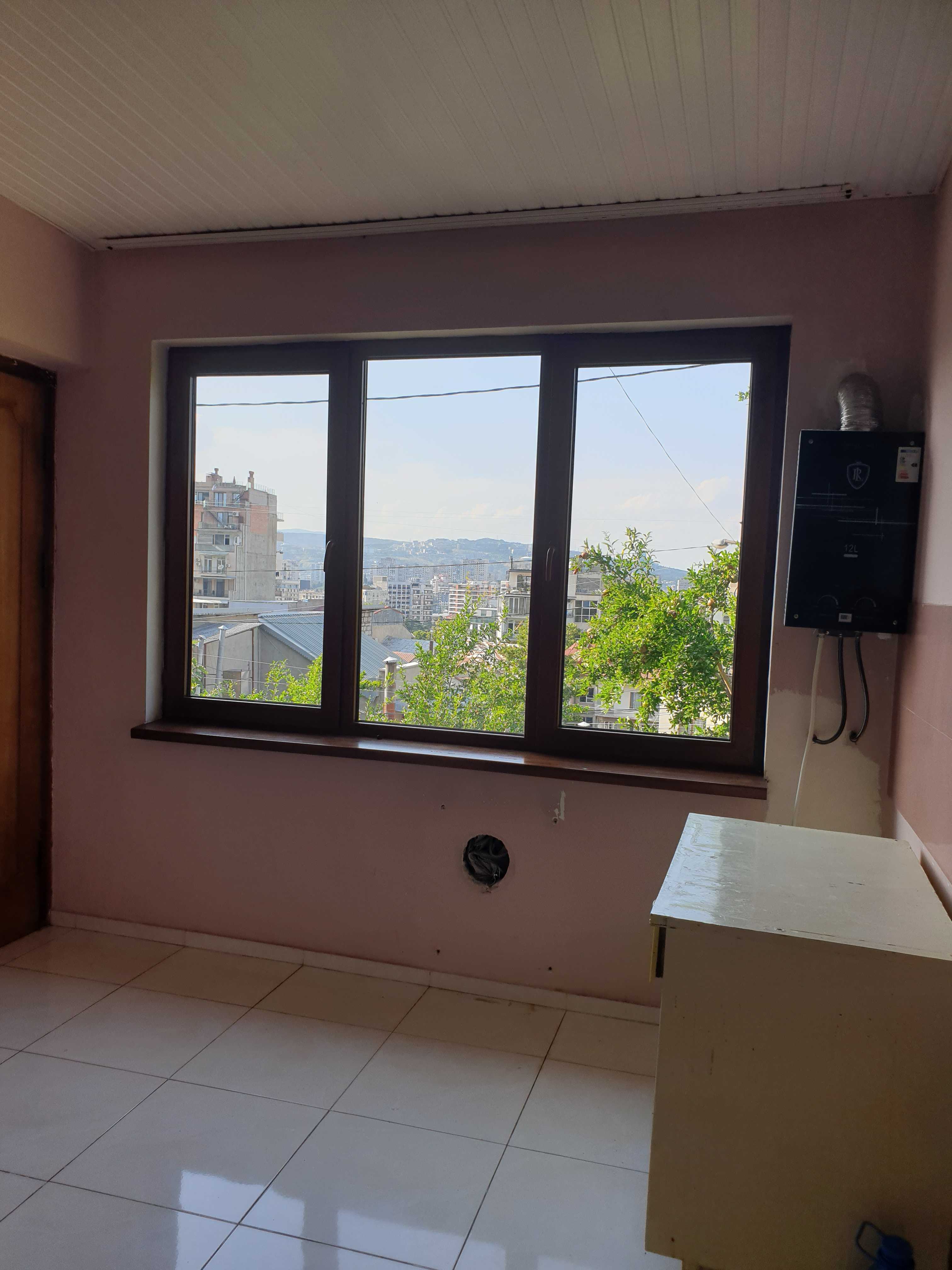 8 Room Private House For Sale view 5