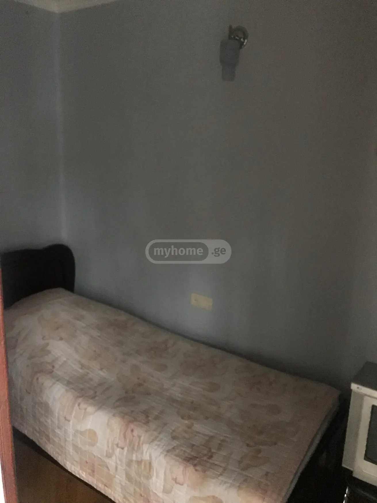 2 Room Flat For Rent. Didube view 8
