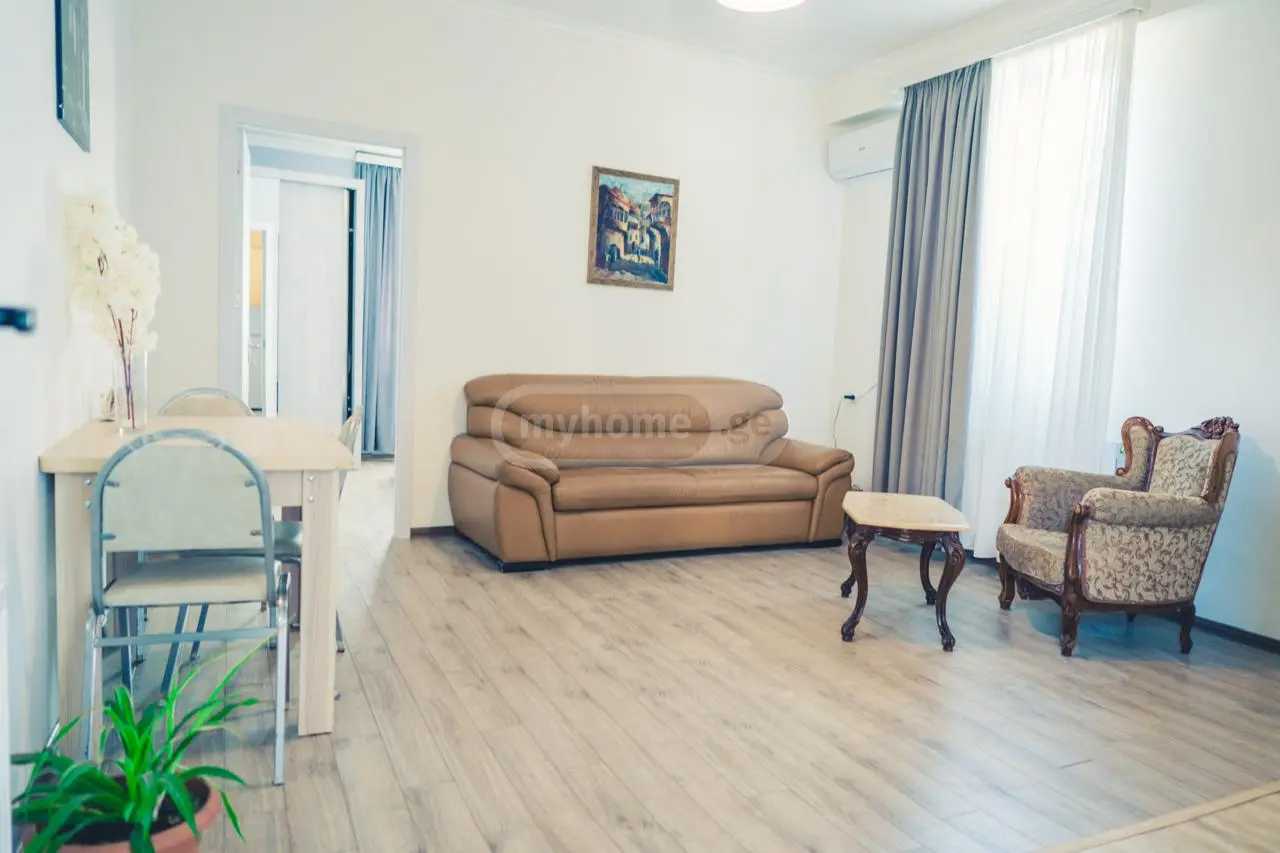 2 Room Flat For Rent. Sololaki view 9