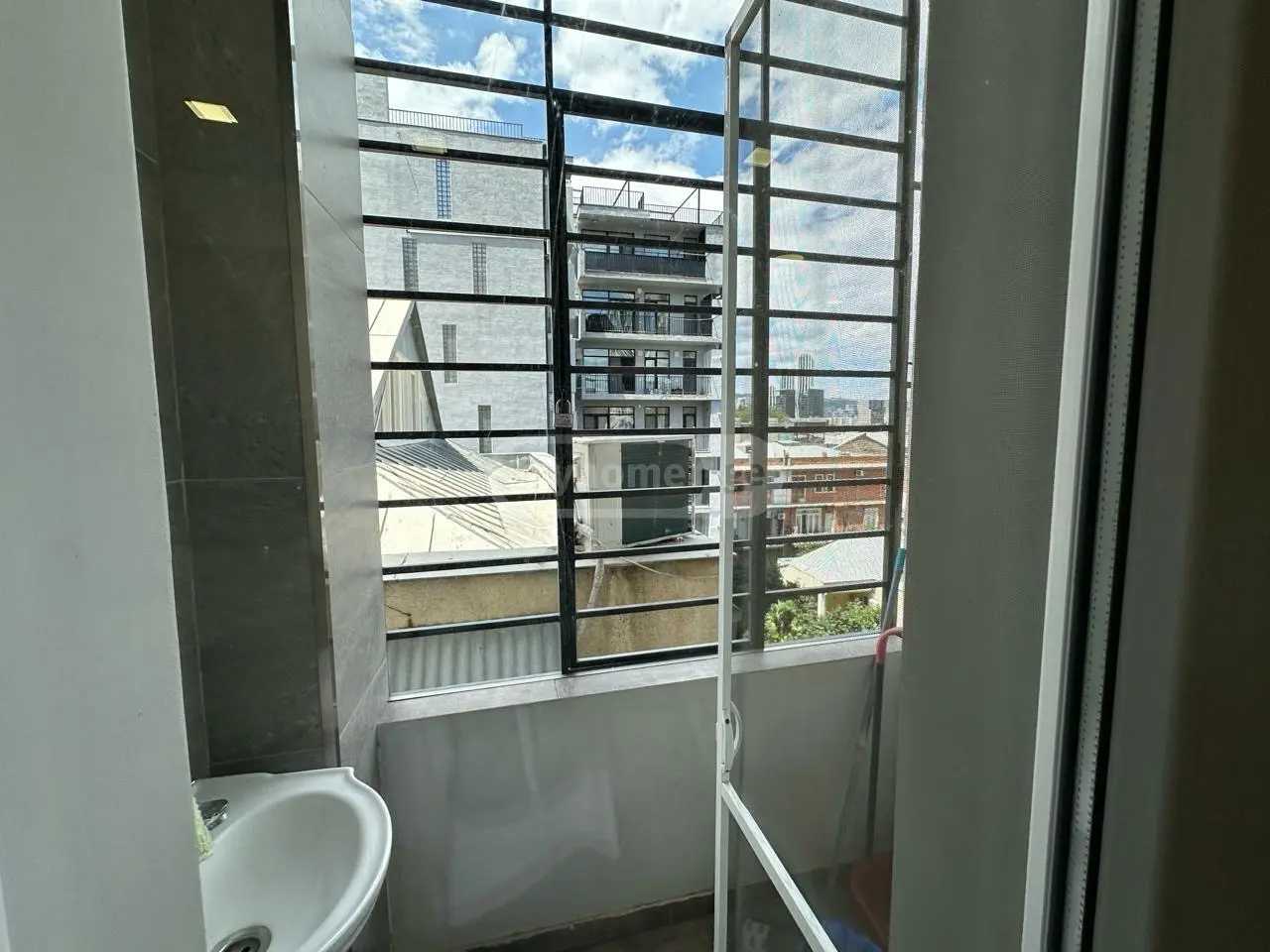 3 Room Flat For Rent. Vake view 10