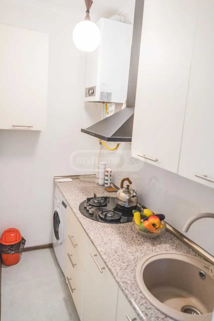 2 Room Flat For Rent. Sololaki view 2