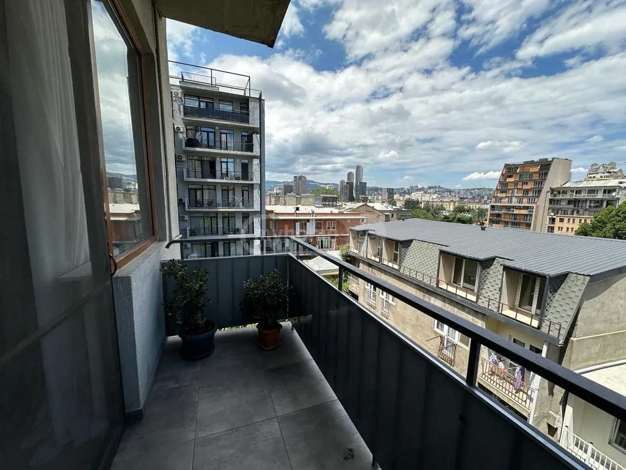 3 Room Flat For Rent. Vake view 9