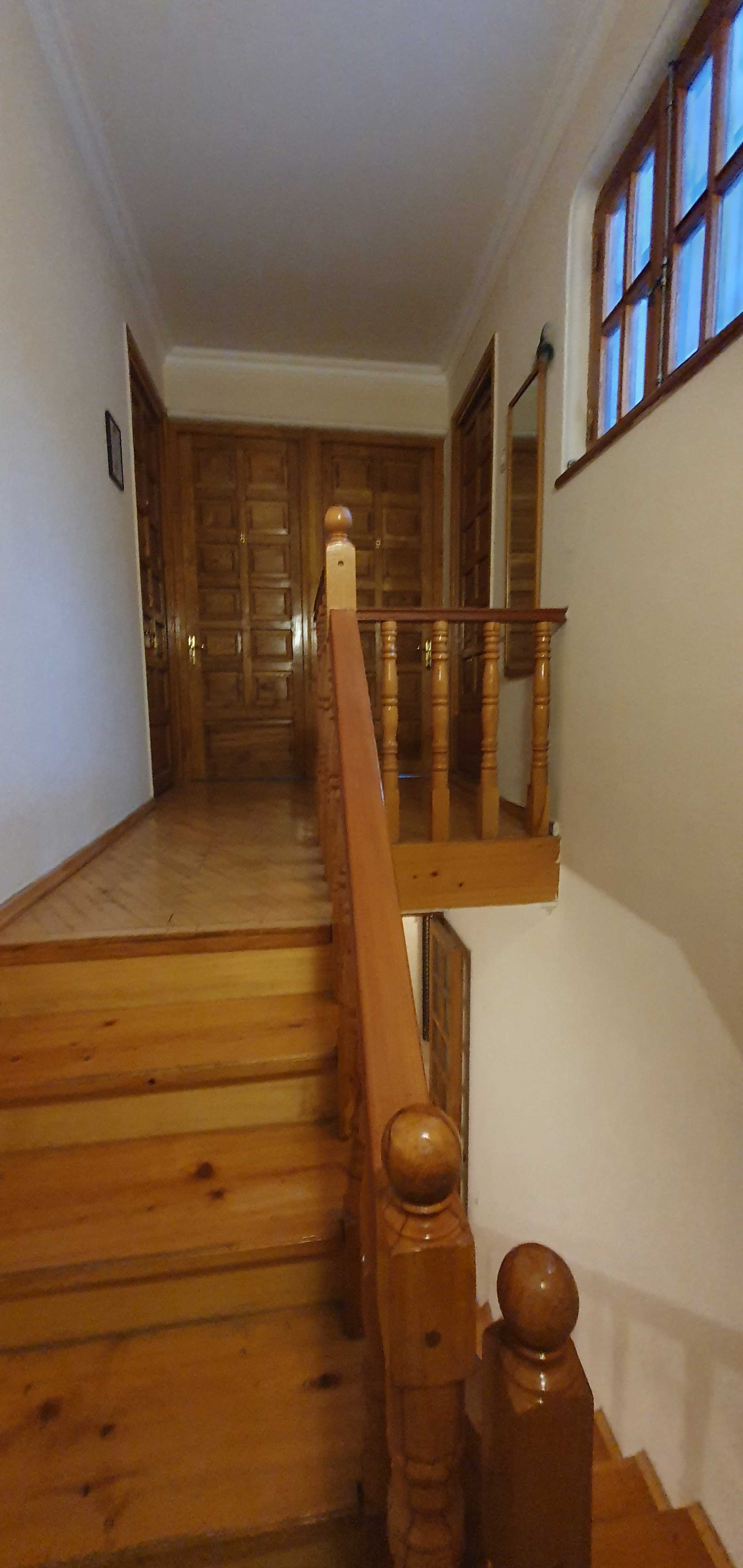 7 Room Hotel For Rent. Sololaki view 8