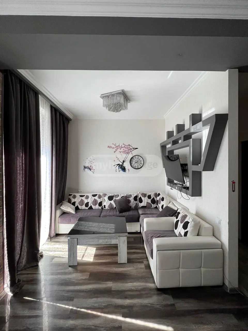 2 Room Flat For Rent. Chugureti view 1