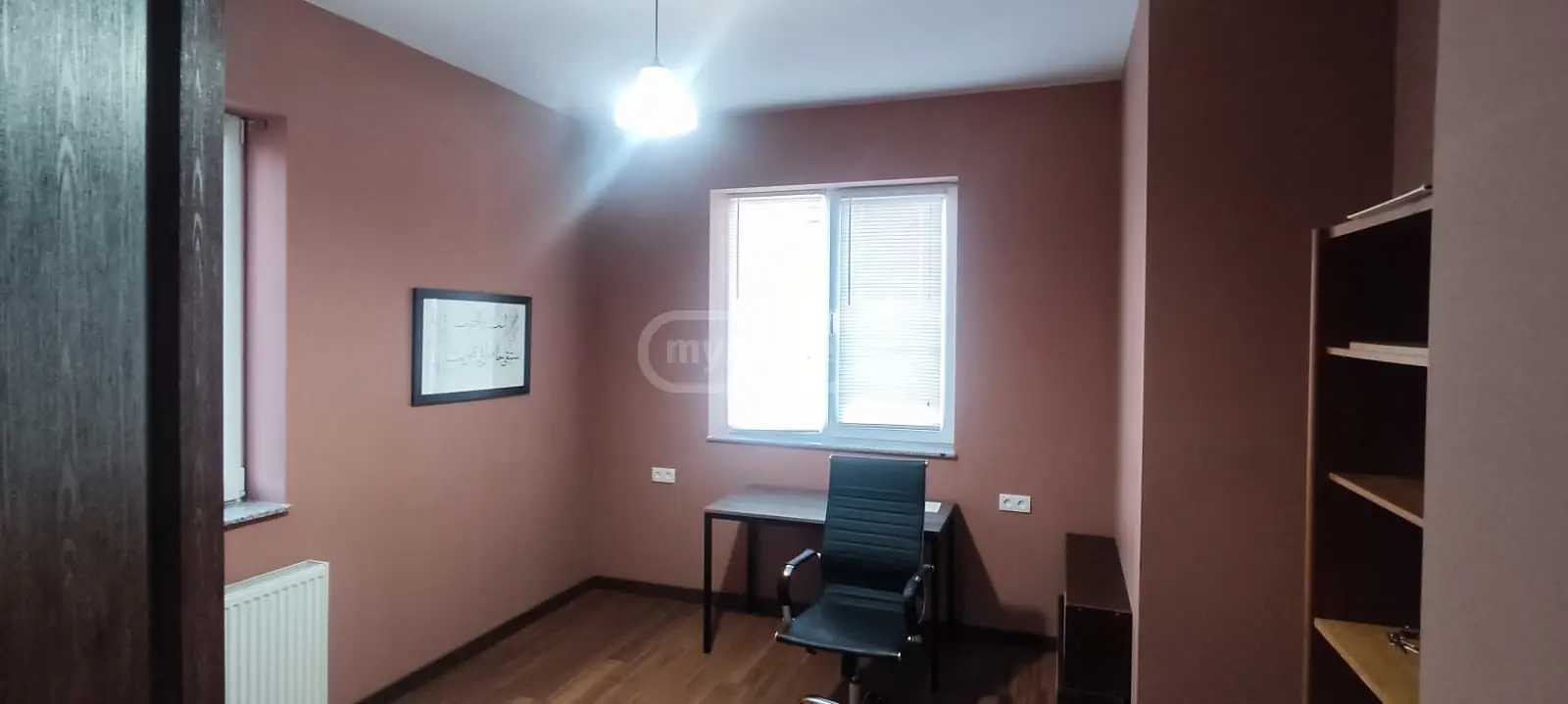8 Room Private House For Rent. Tsodoreti view 10