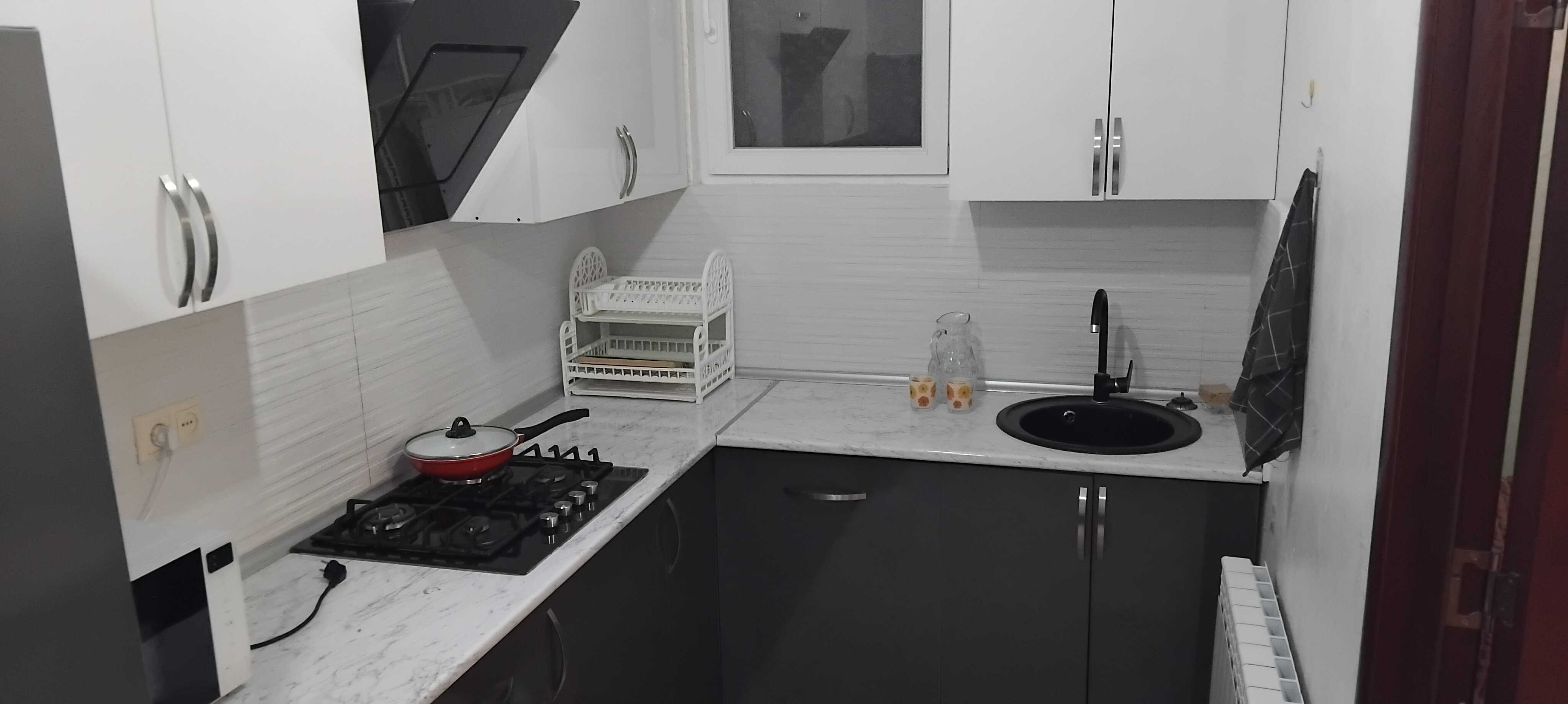 3 Room Flat For Rent. Batumi view 4