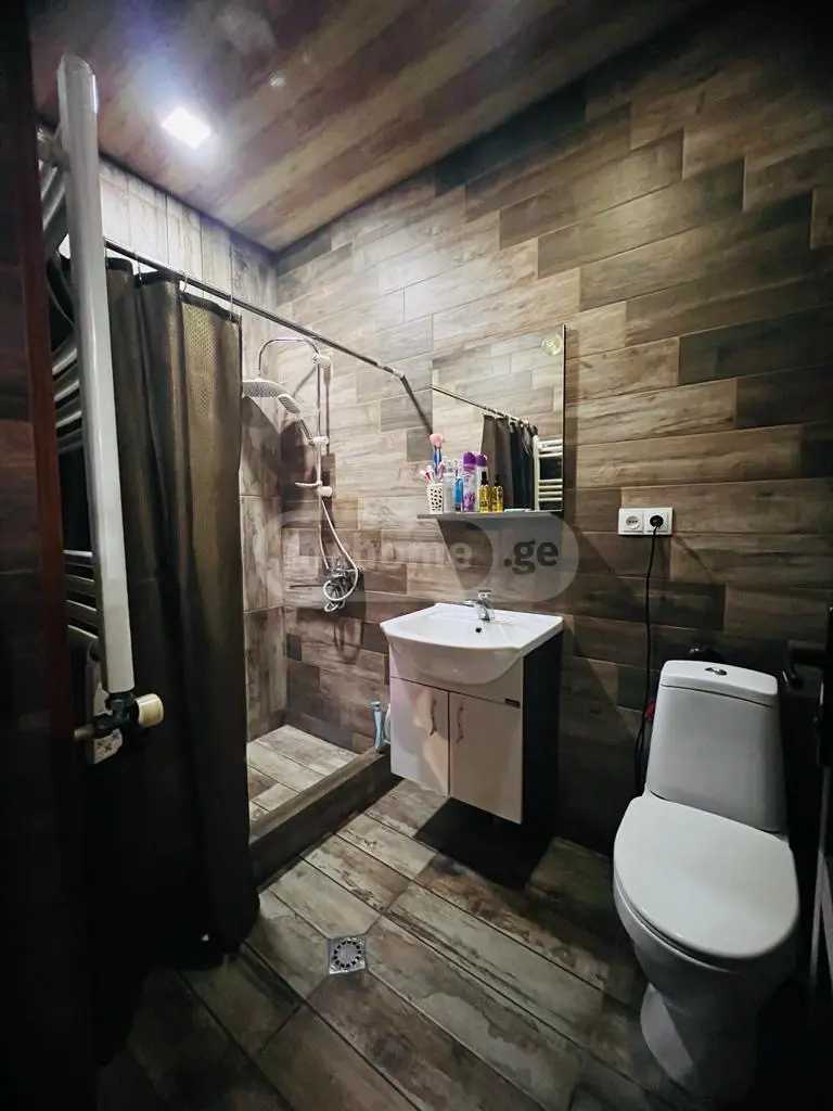 2 Room Flat For Rent. Chugureti view 3