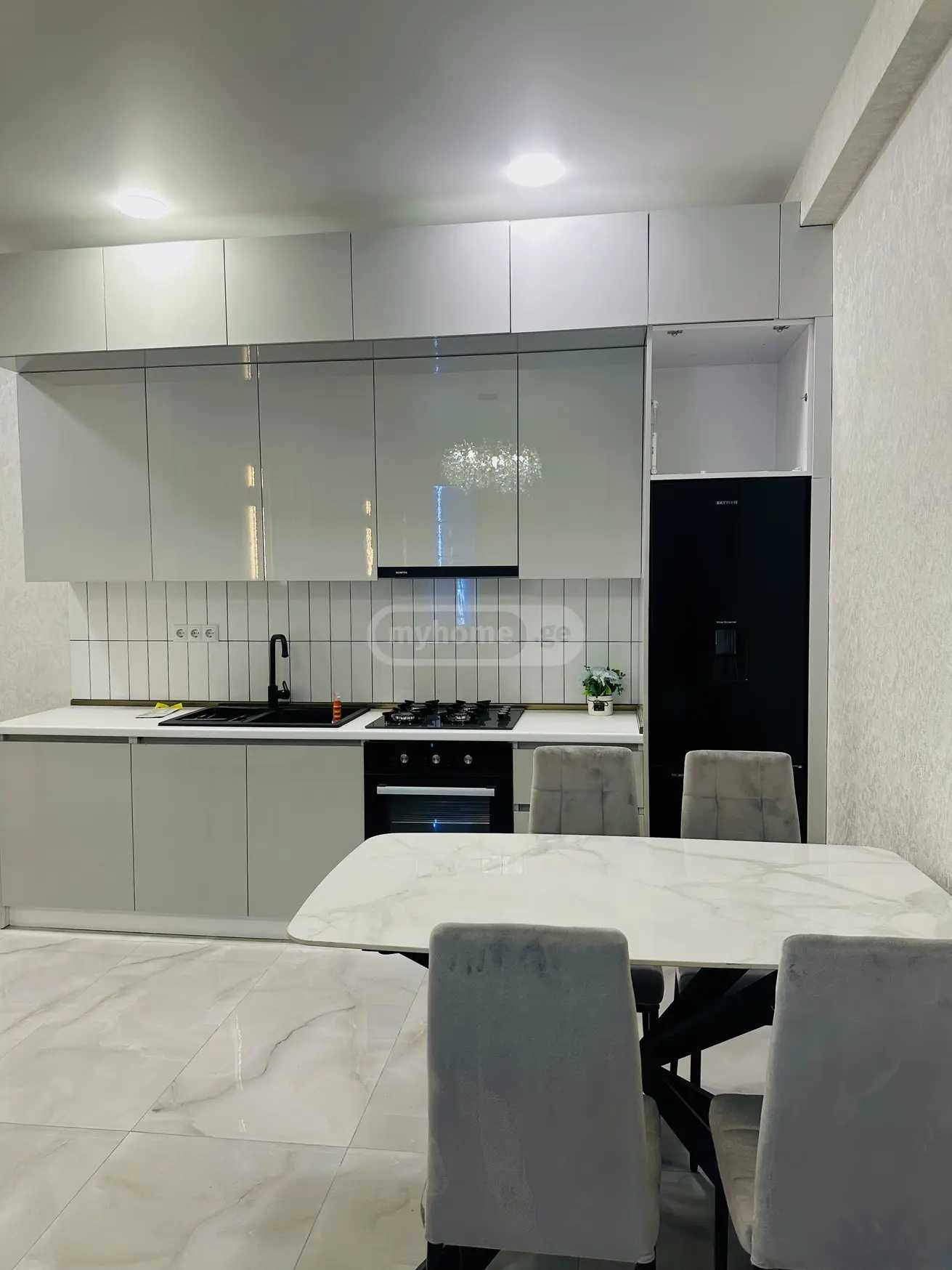 2 Room Flat For Rent. Didi Digomi view 3
