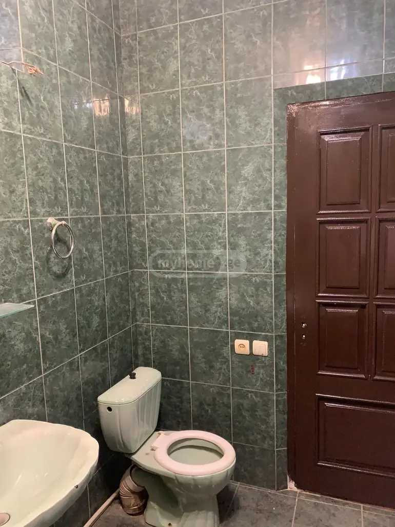 6 Room Private House For Sale view 5