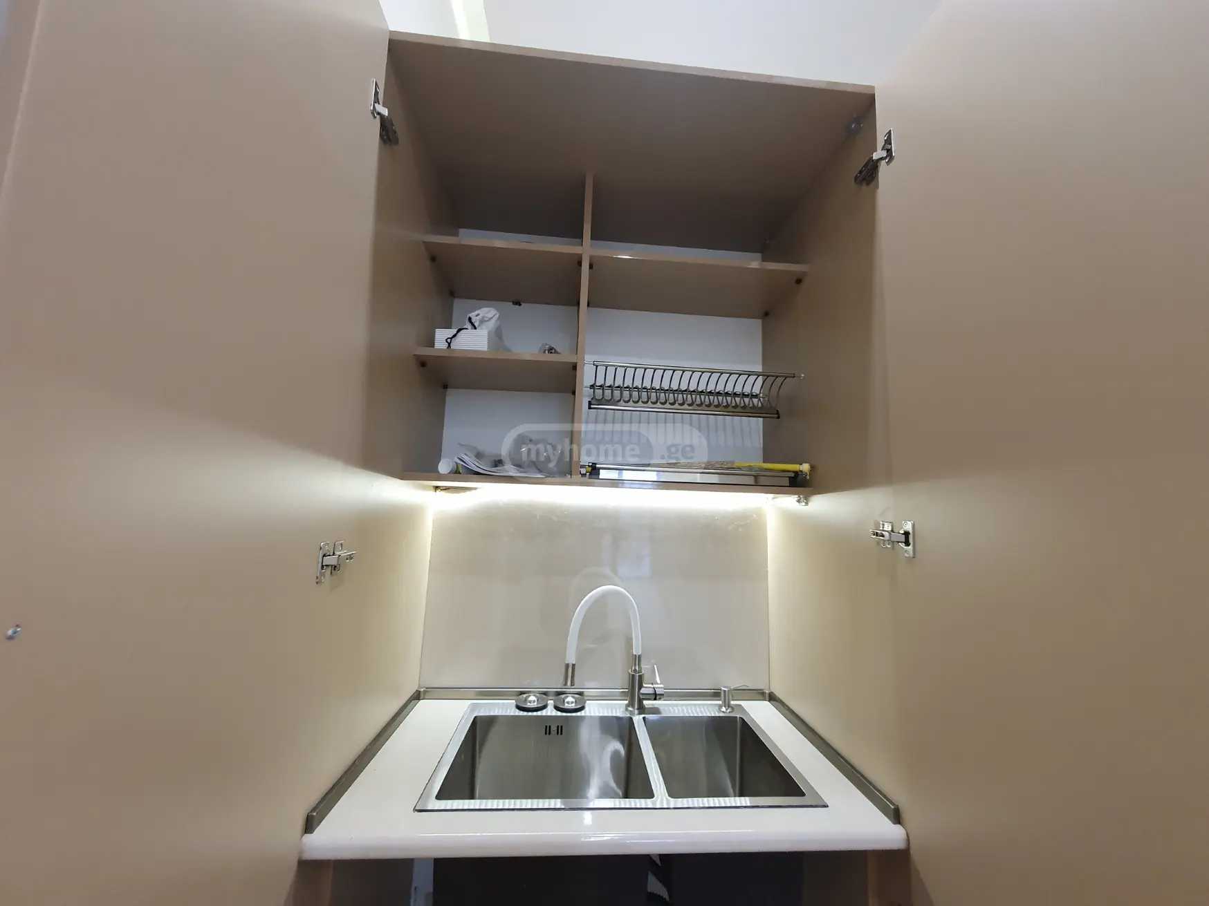 Commercial Space For Rent. Vake view 6