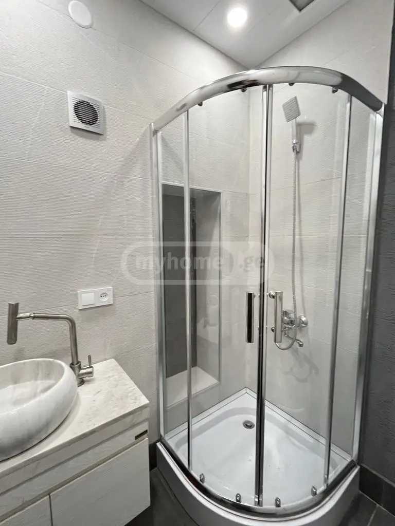 2 Room Flat For Rent. Vera view 7