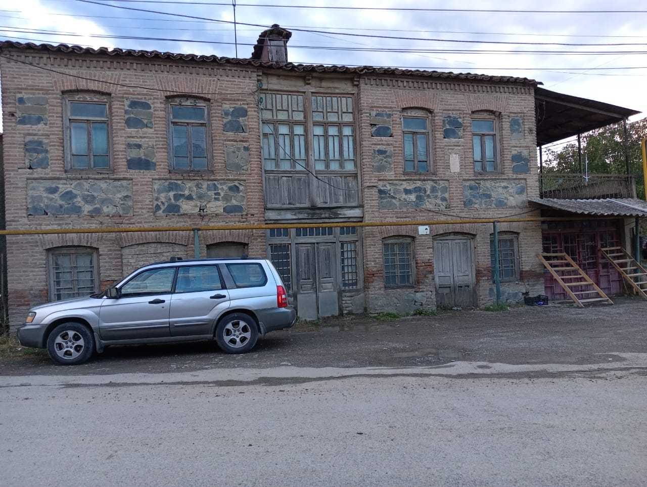 9 Room Private House For Sale view 5