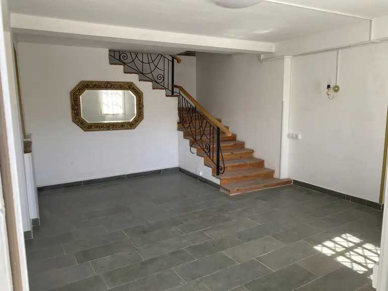 10 Room Private House For Rent. Saburtalo, 3 of 4