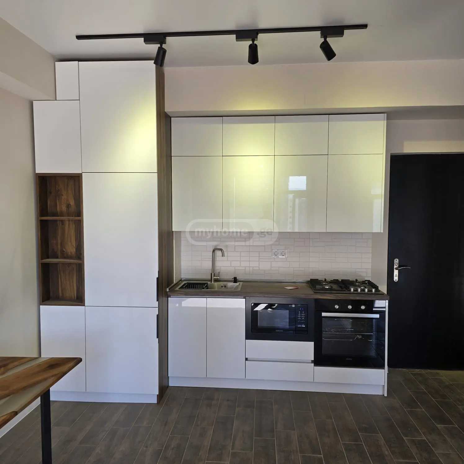 2 Room Flat For Sale view 1